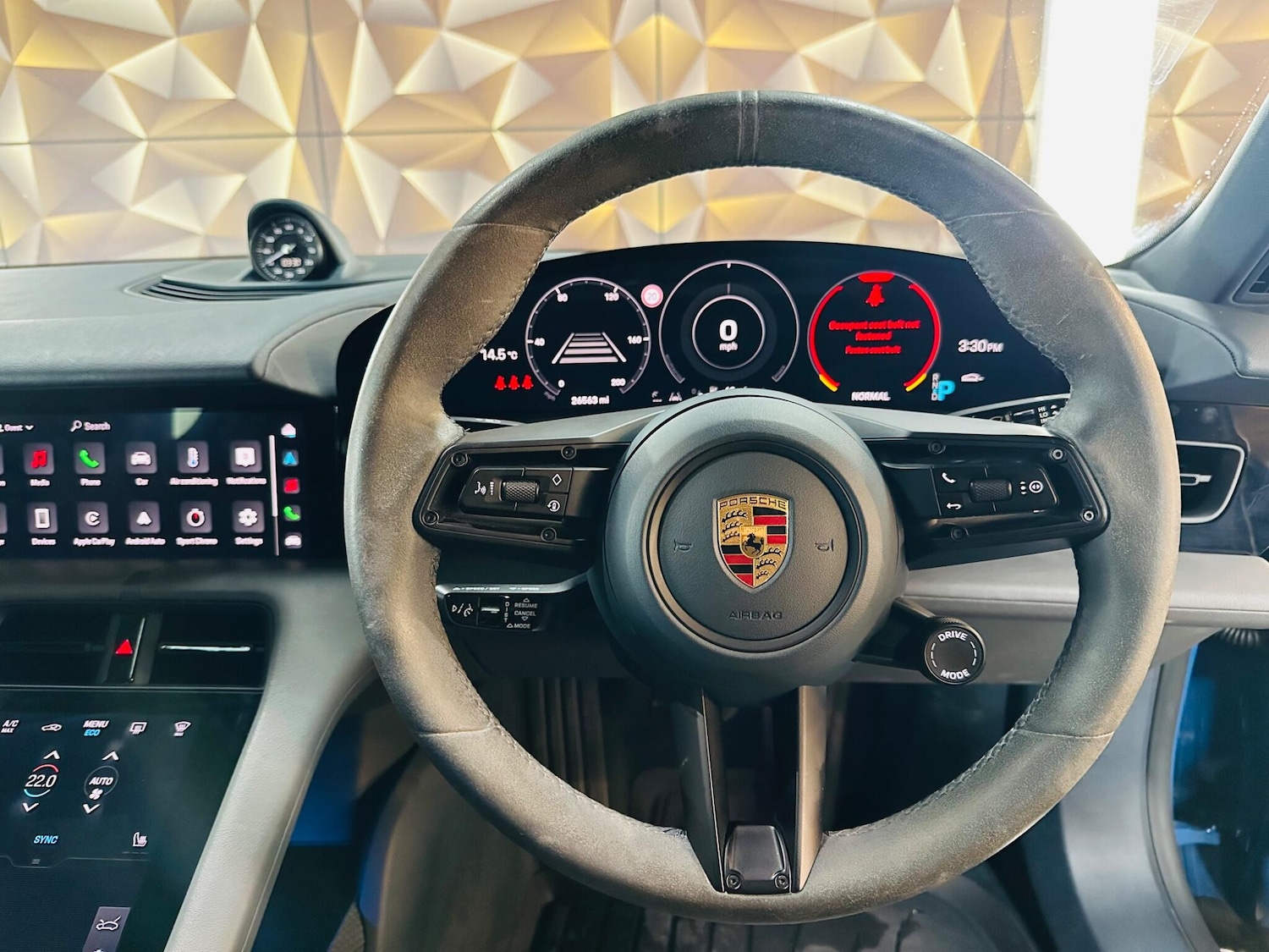 Used Porsche Taycan 2020 for sale - 77768651: Photo 49