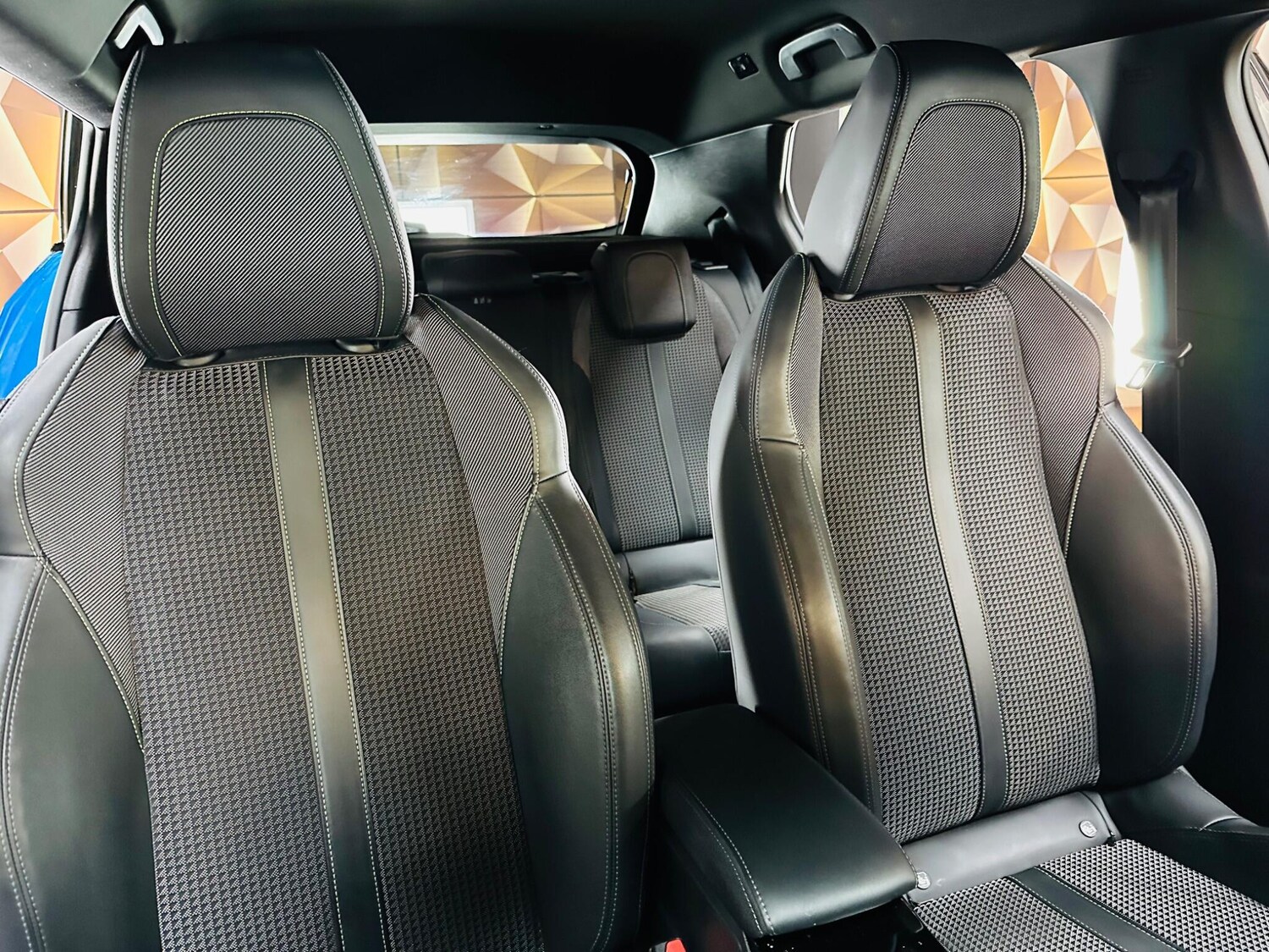 Used Peugeot E-2008 2021 for sale - 77564947: Photo 18