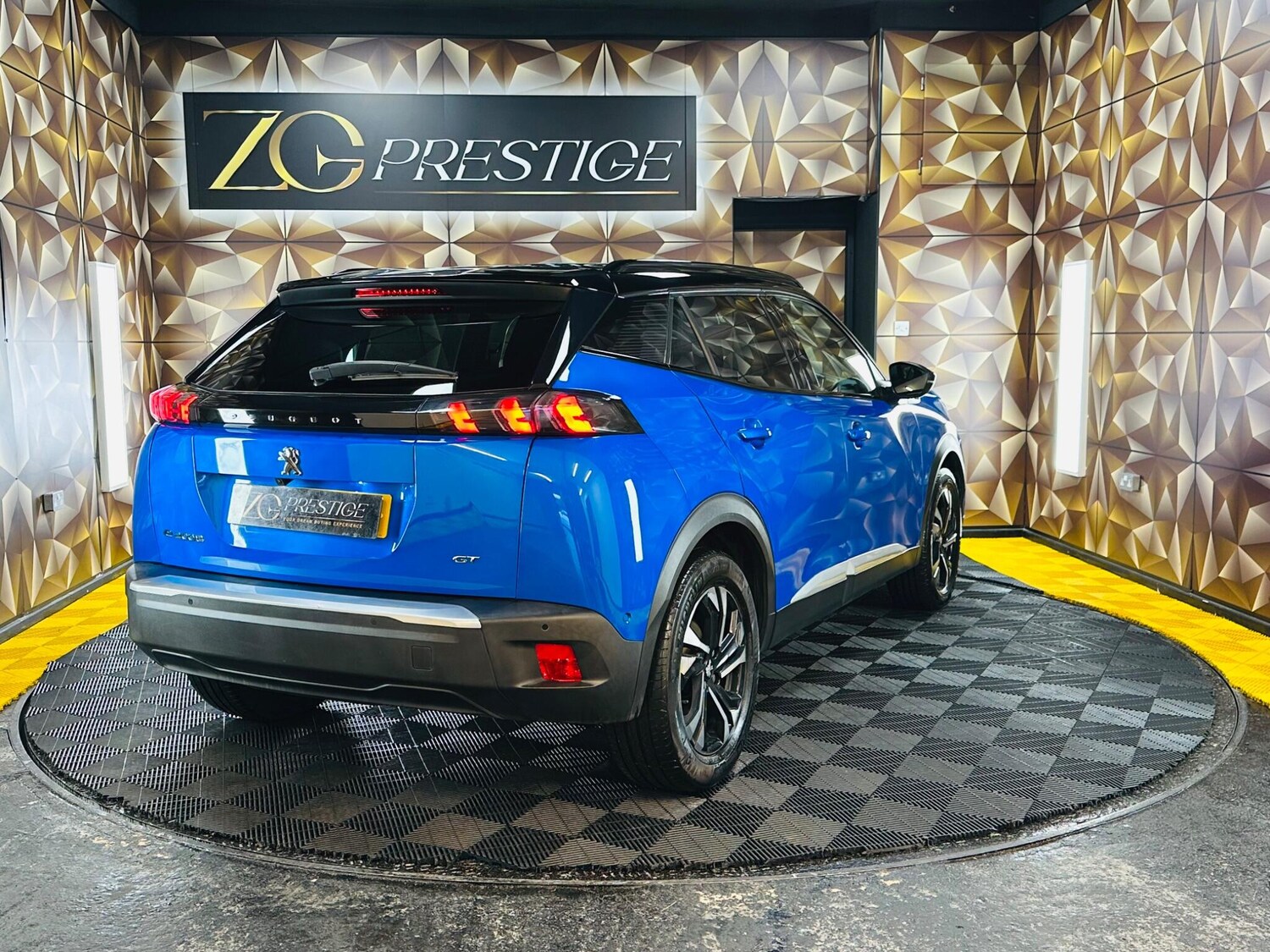 Used Peugeot E-2008 2021 for sale - 77564947: Photo 47