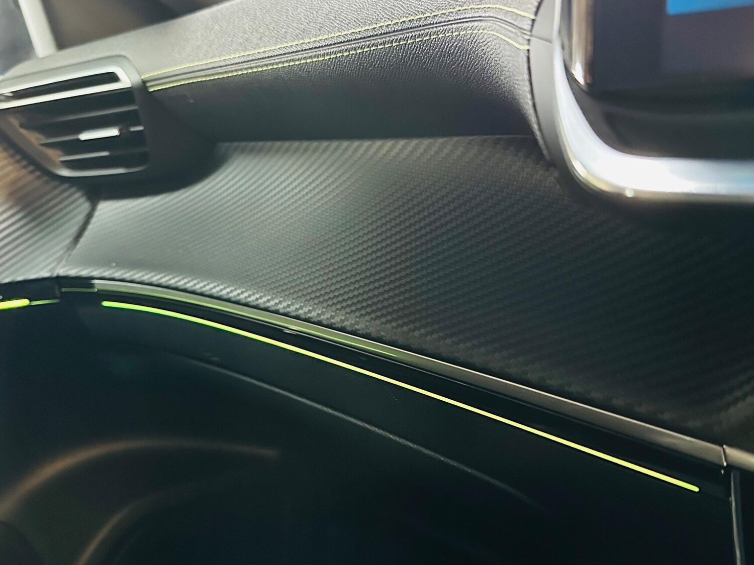 Used Peugeot E-2008 2021 for sale - 77564947: Photo 59