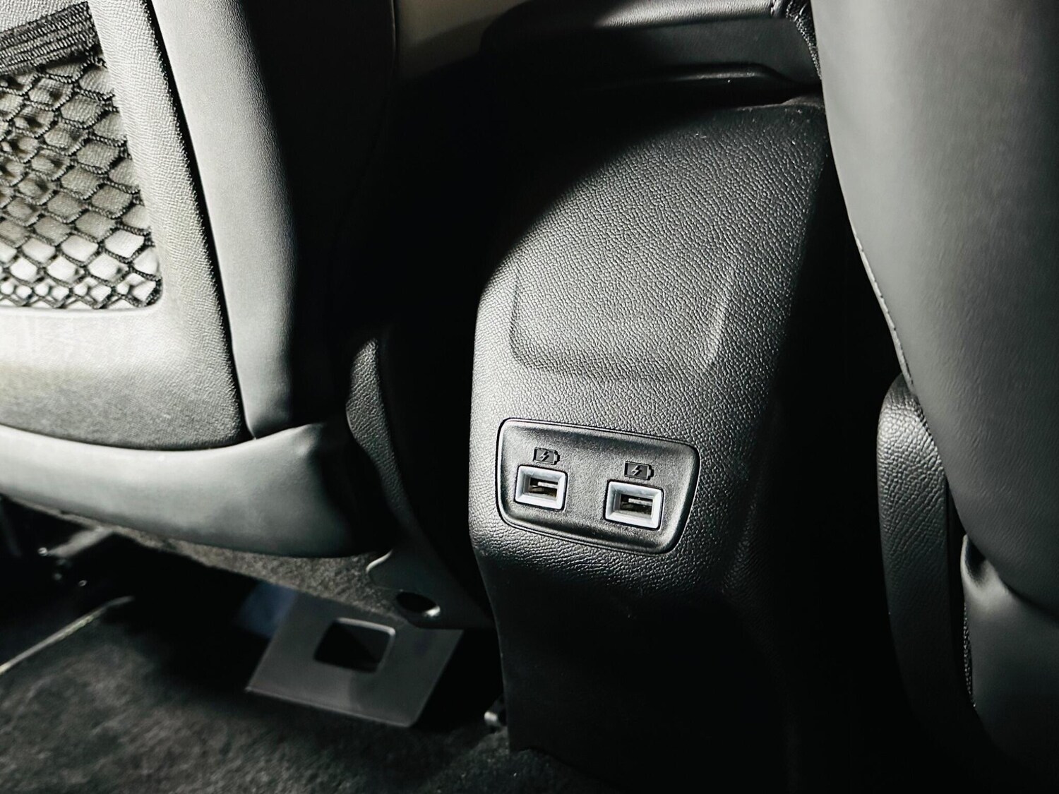 Used Peugeot E-2008 2021 for sale - 77564947: Photo 60