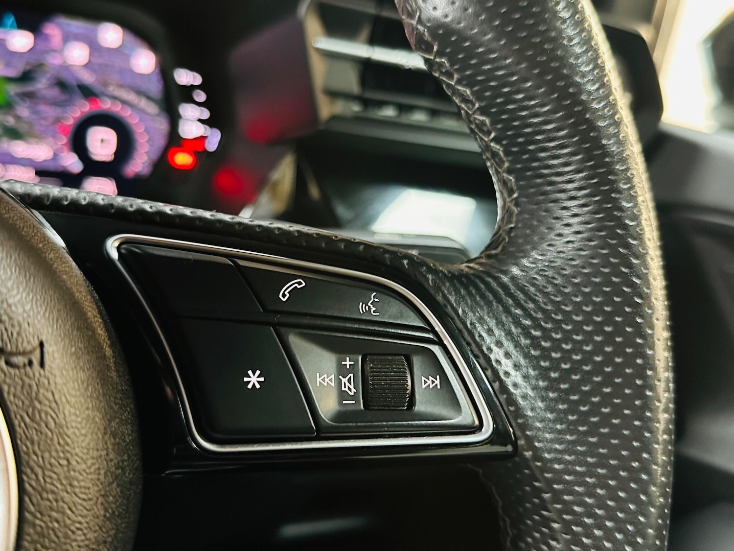 Used Audi S3 2023 for sale - 76138421: Photo 55