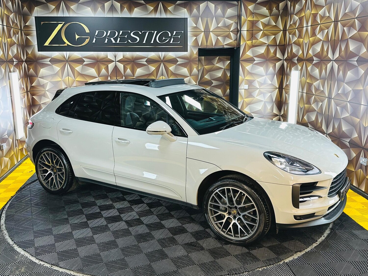 Used Porsche Macan for sale - 77440050: Photo 13