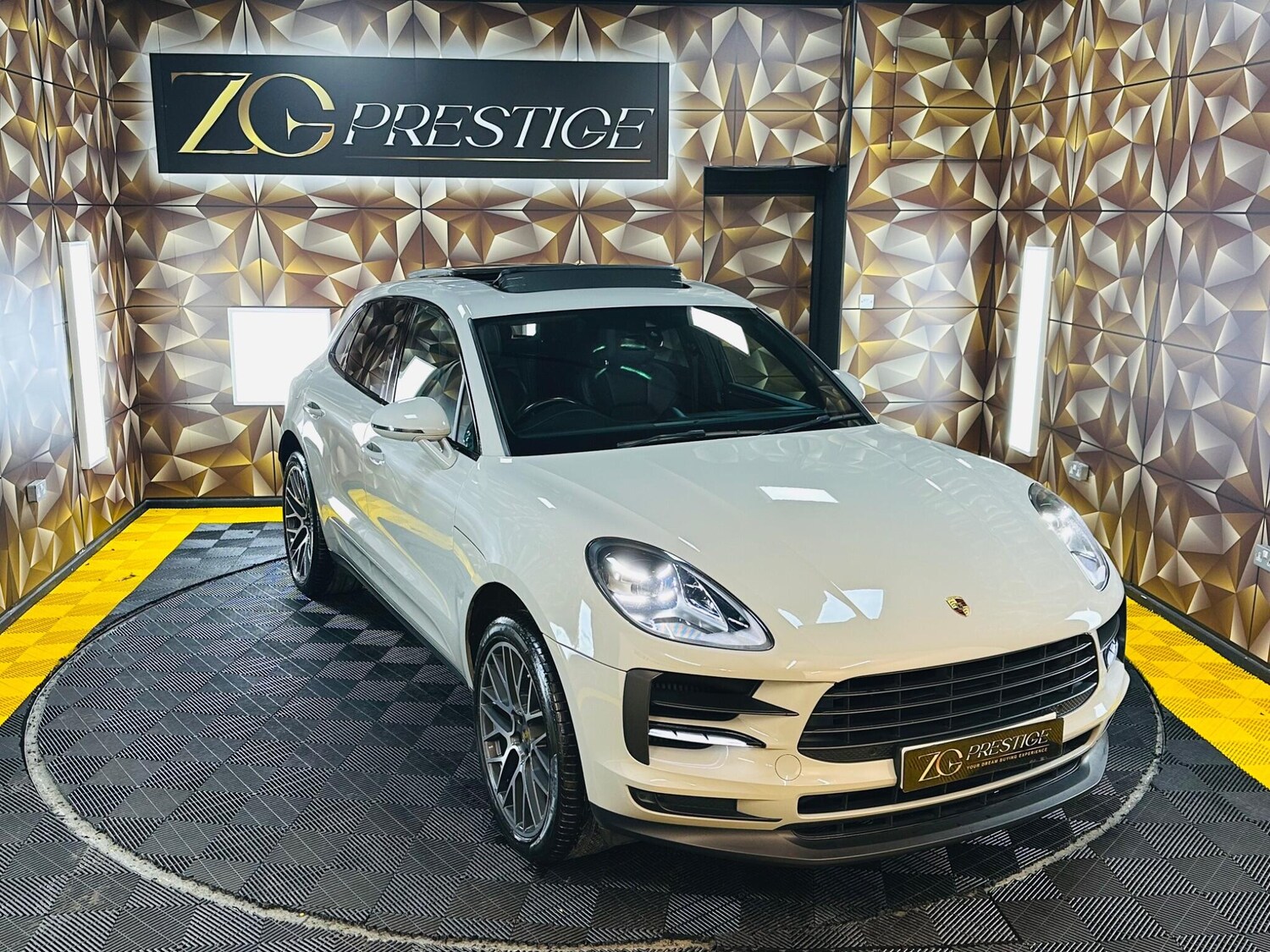 Used Porsche Macan for sale - 77440050: Photo 29