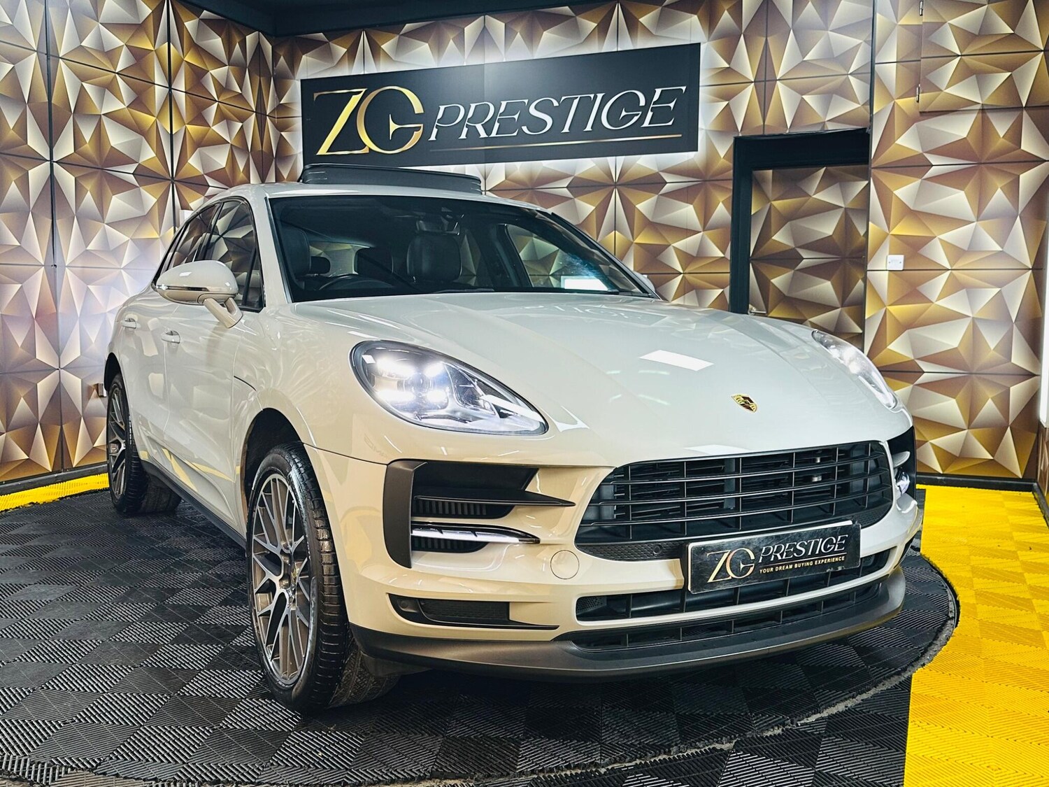 Used Porsche Macan for sale - 77440050: Photo 36