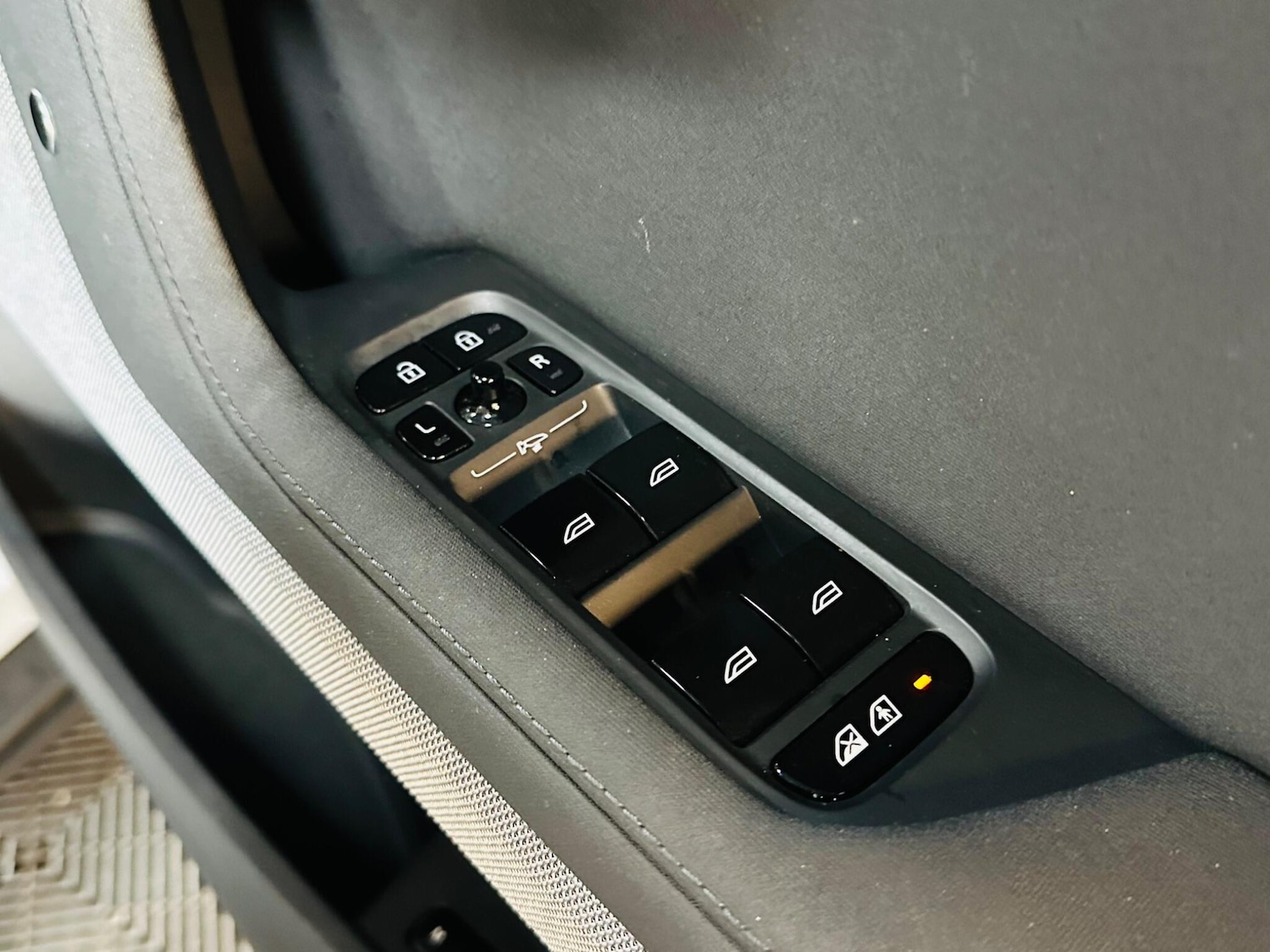 Used Polestar Polestar 2 2023 for sale - 78072685: Photo 60