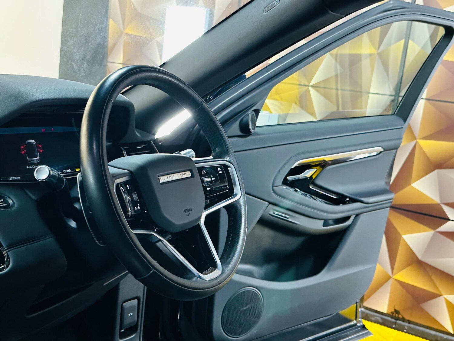 Used Land Rover Range Rover Evoque for sale - 77738082: Photo 34