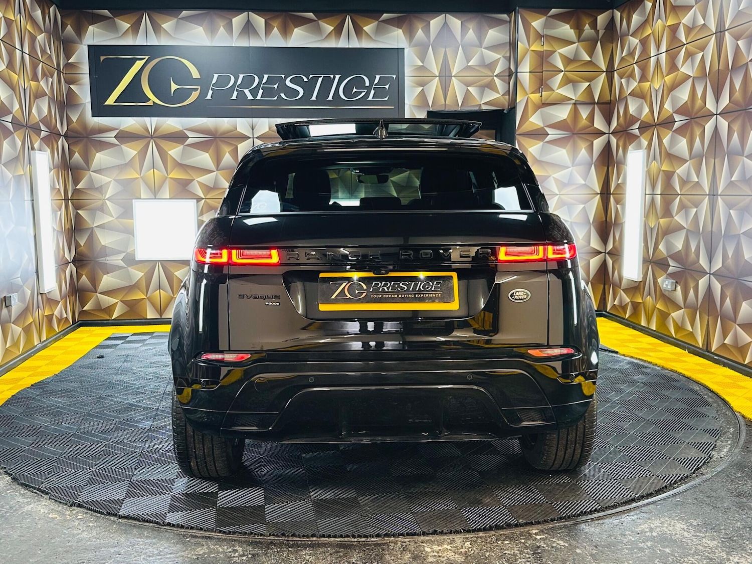 Used Land Rover Range Rover Evoque for sale - 77738082: Photo 5