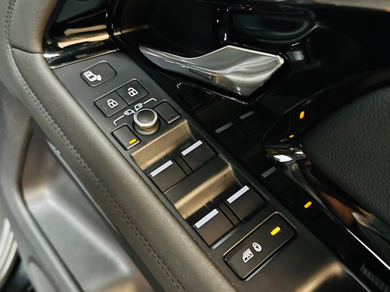 Used Land Rover Range Rover Evoque for sale - 77738082: Photo 54