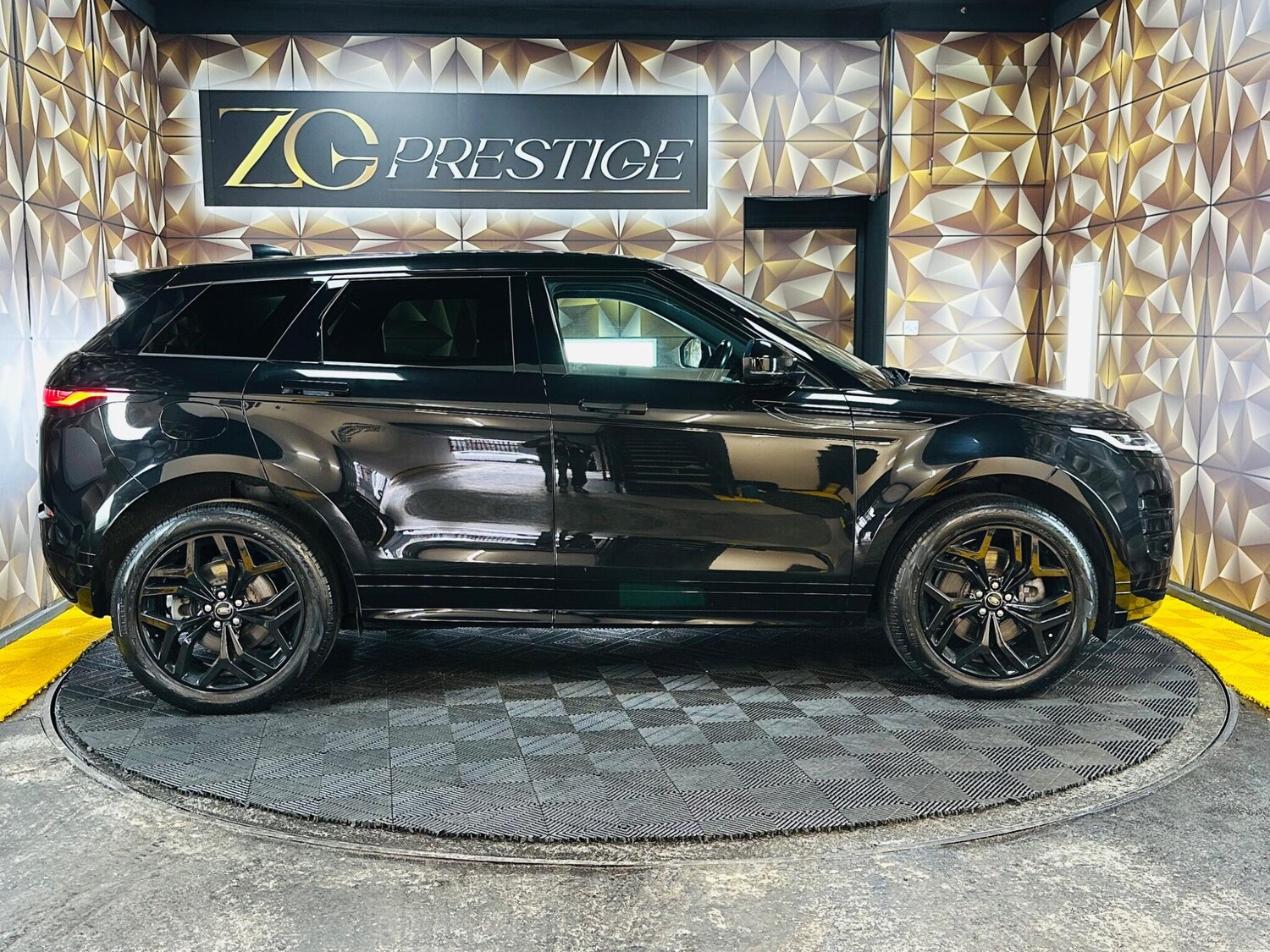 Used Land Rover Range Rover Evoque for sale - 77738082: Photo 9