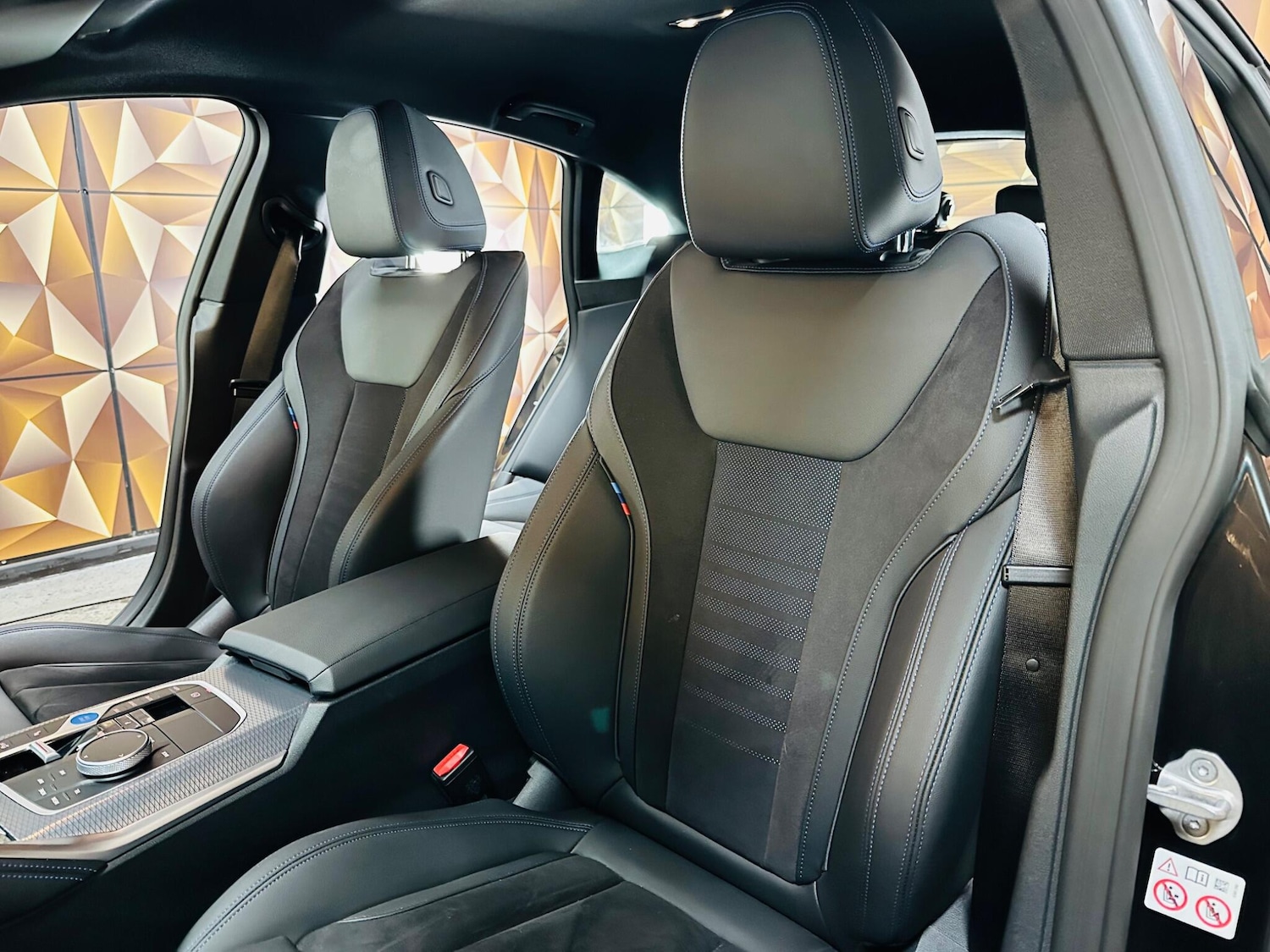 Used BMW i4 2024 for sale - 76094399: Photo 14