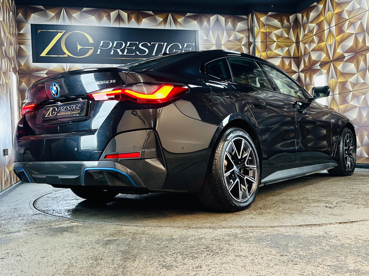 Used BMW i4 2024 for sale - 76094399: Photo 29