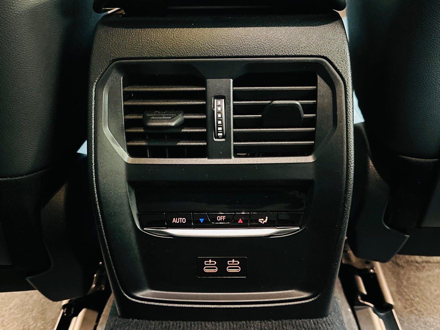 Used BMW i4 2024 for sale - 76094399: Photo 67