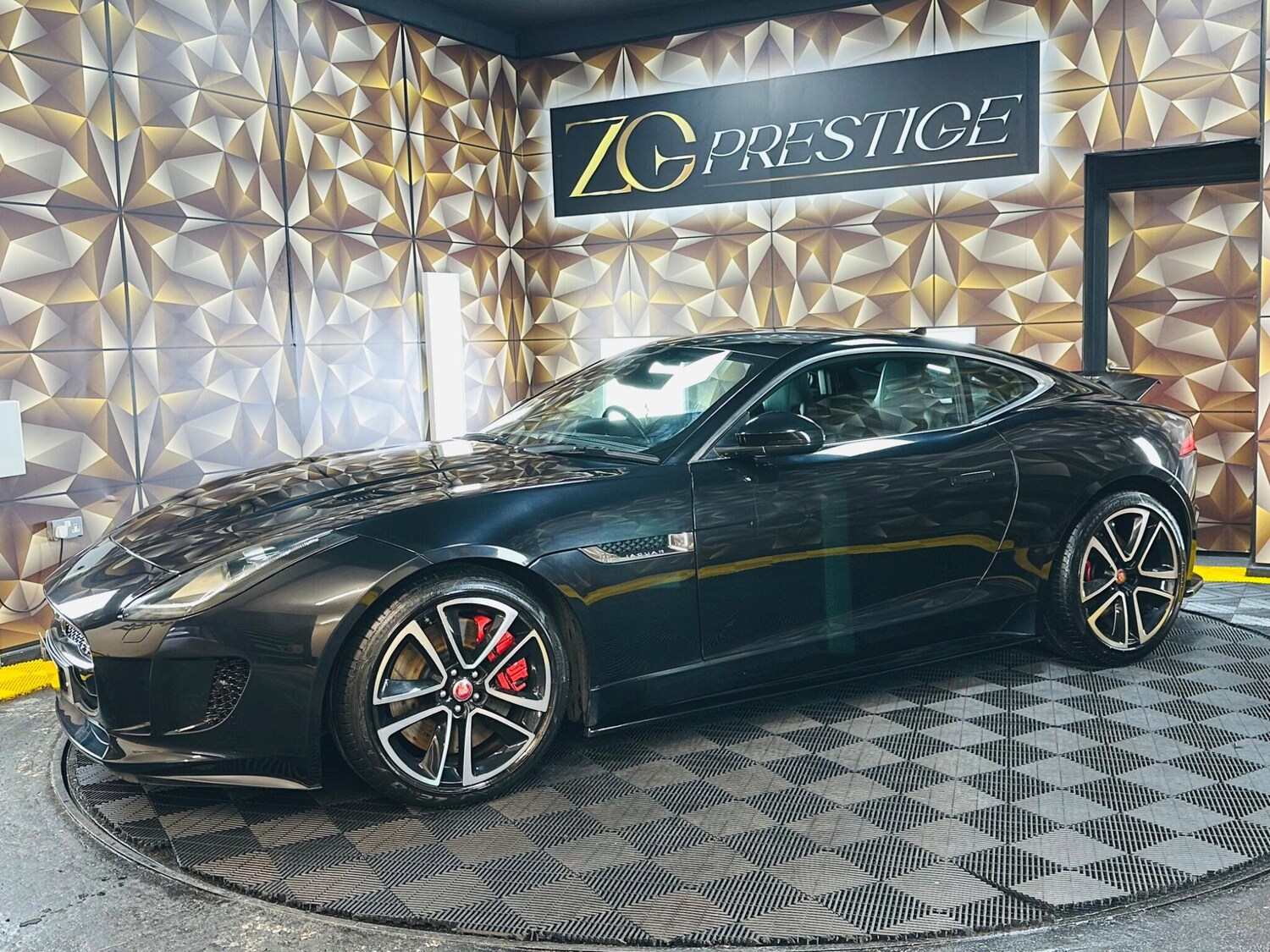 Used Jaguar F-Type for sale - 77808881: Photo 15