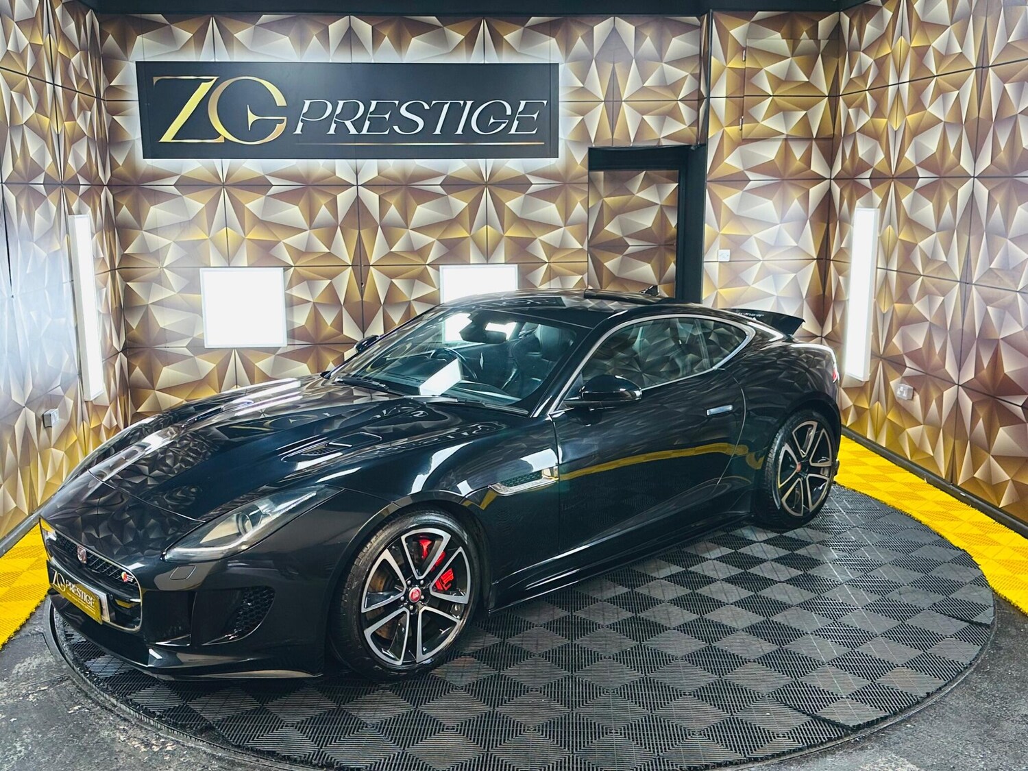 Used Jaguar F-Type for sale - 77808881: Photo 25