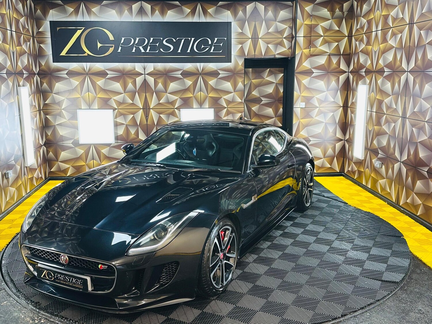 Used Jaguar F-Type for sale - 77808881: Photo 31