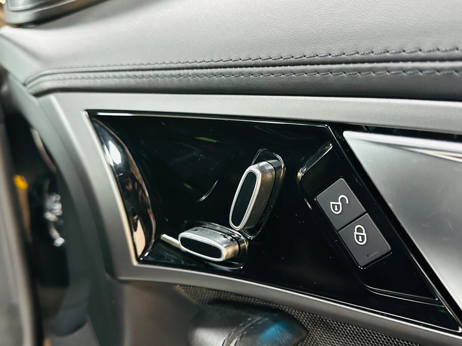 Used Jaguar F-Type for sale - 77808881: Photo 57