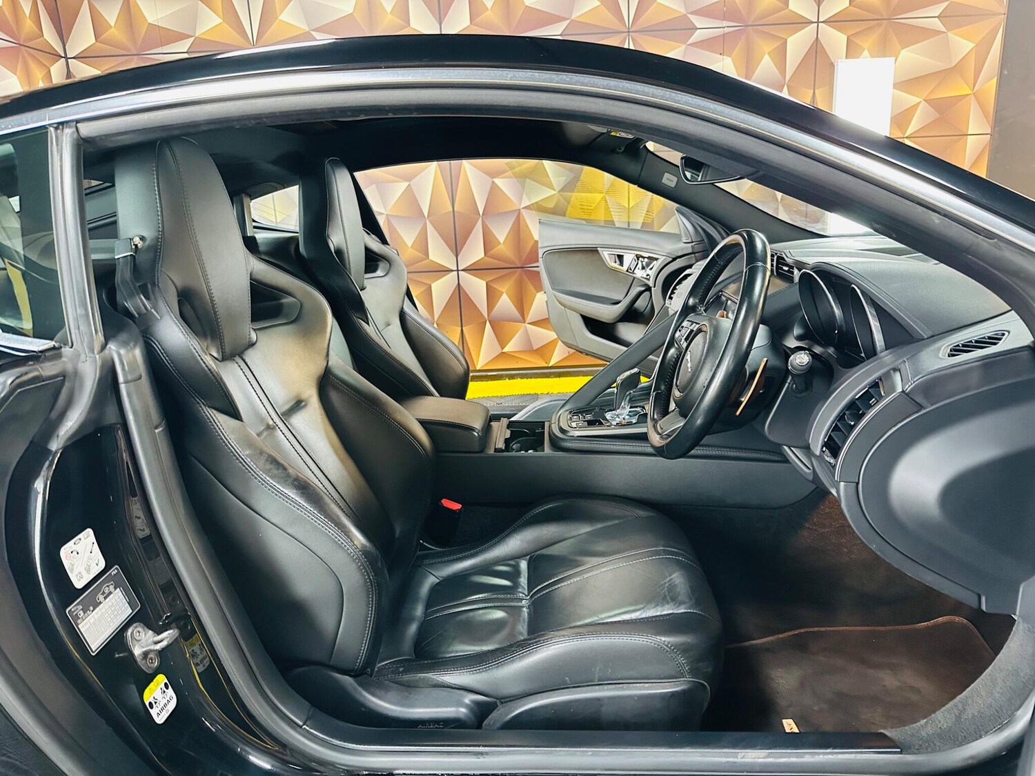 Used Jaguar F-Type for sale - 77808881: Photo 58