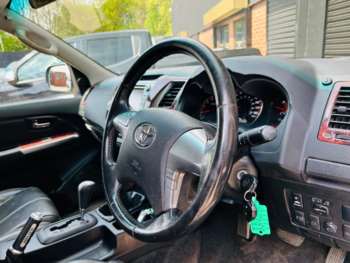 Used Toyota Hilux 2014 for sale - 74508582: Photo
