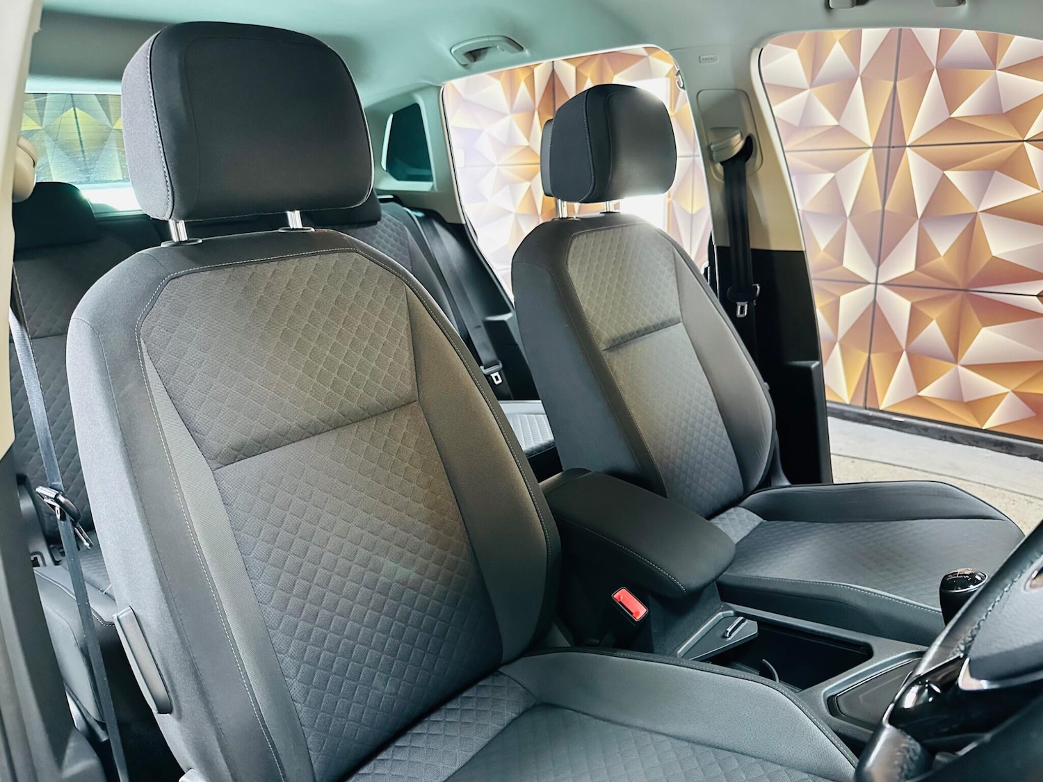 Used Volkswagen Tiguan 2020 for sale - 76550207: Photo 10