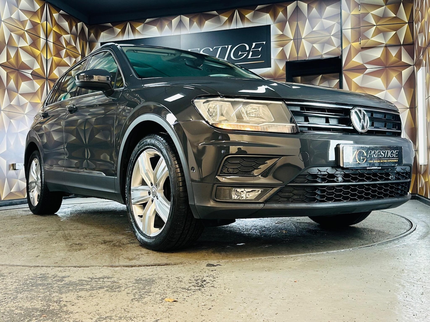 Used Volkswagen Tiguan 2020 for sale - 76550207: Photo 33