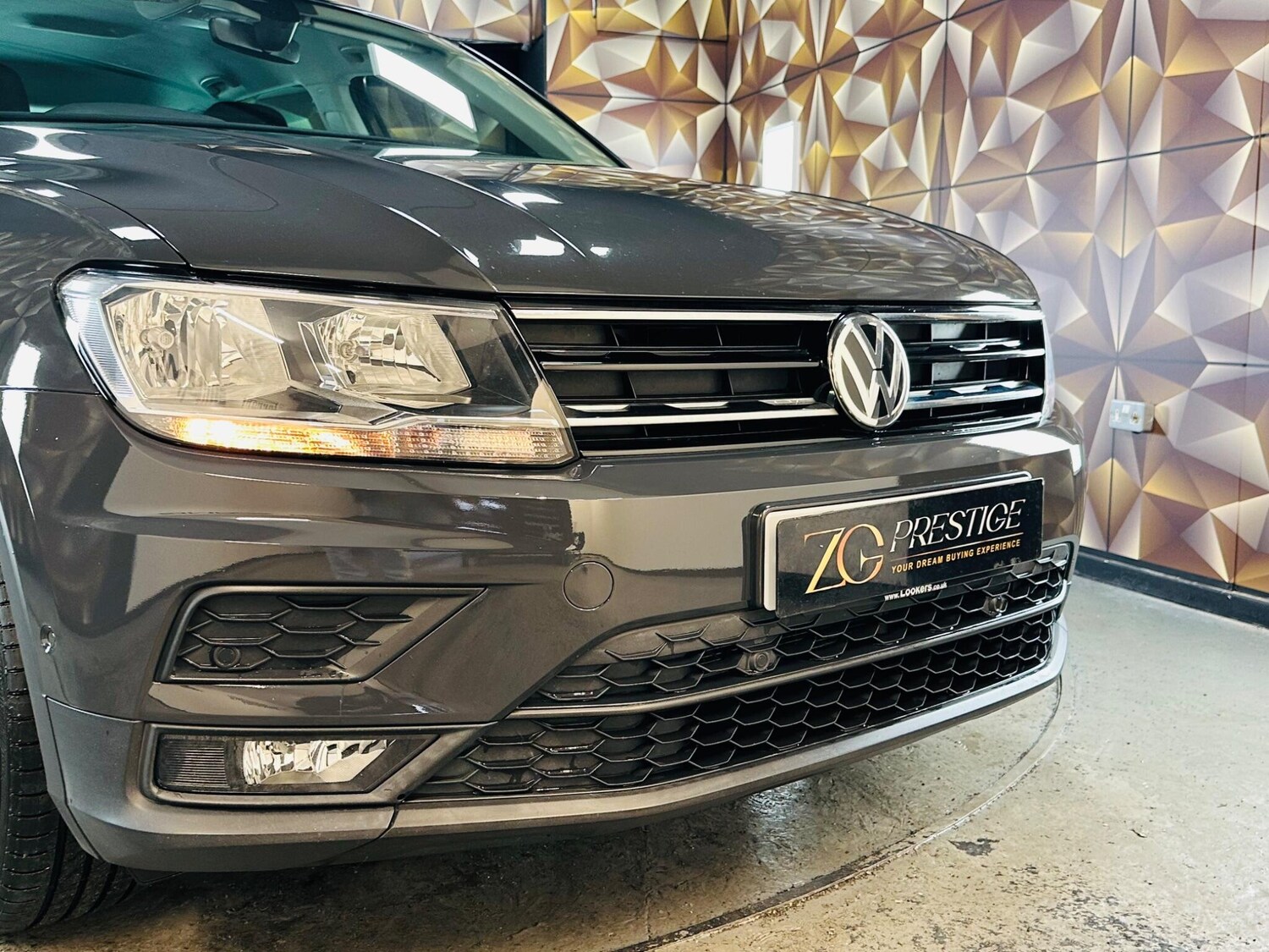 Used Volkswagen Tiguan 2020 for sale - 76550207: Photo 36