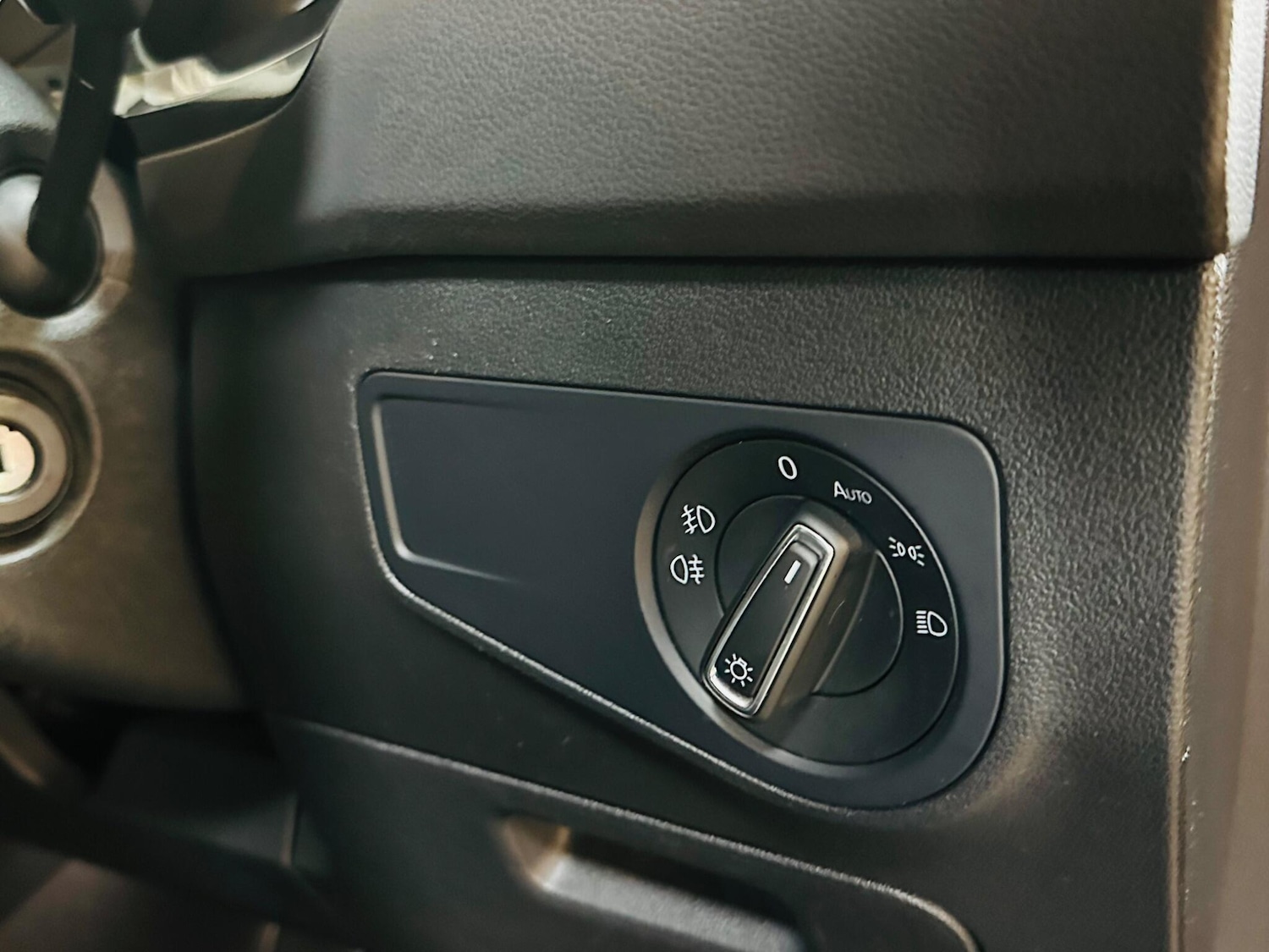 Used Volkswagen Tiguan 2020 for sale - 76550207: Photo 44