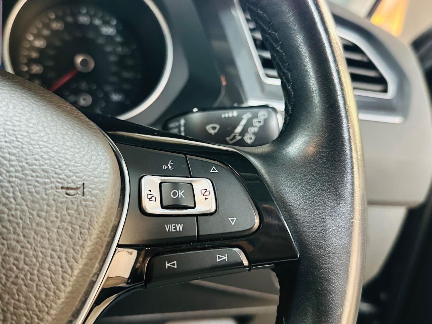 Used Volkswagen Tiguan 2020 for sale - 76550207: Photo 46