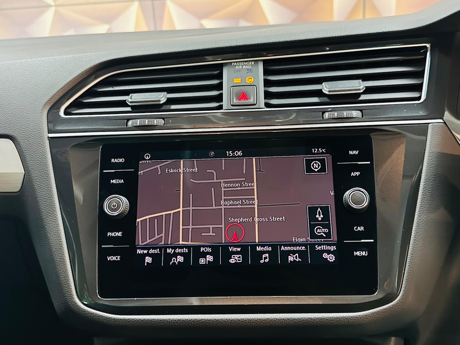 Used Volkswagen Tiguan 2020 for sale - 76550207: Photo 48