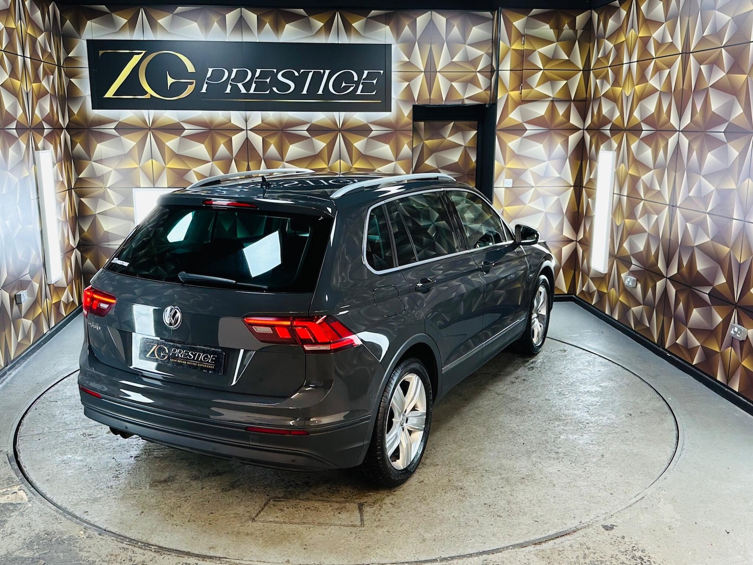 Used Volkswagen Tiguan 2020 for sale - 76550207: Photo 7