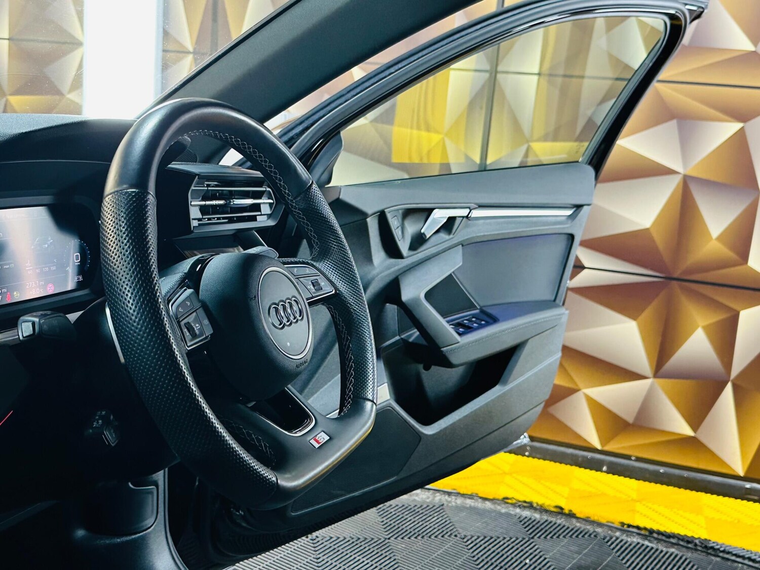 Used Audi A3 2024 for sale - 78072879: Photo 26