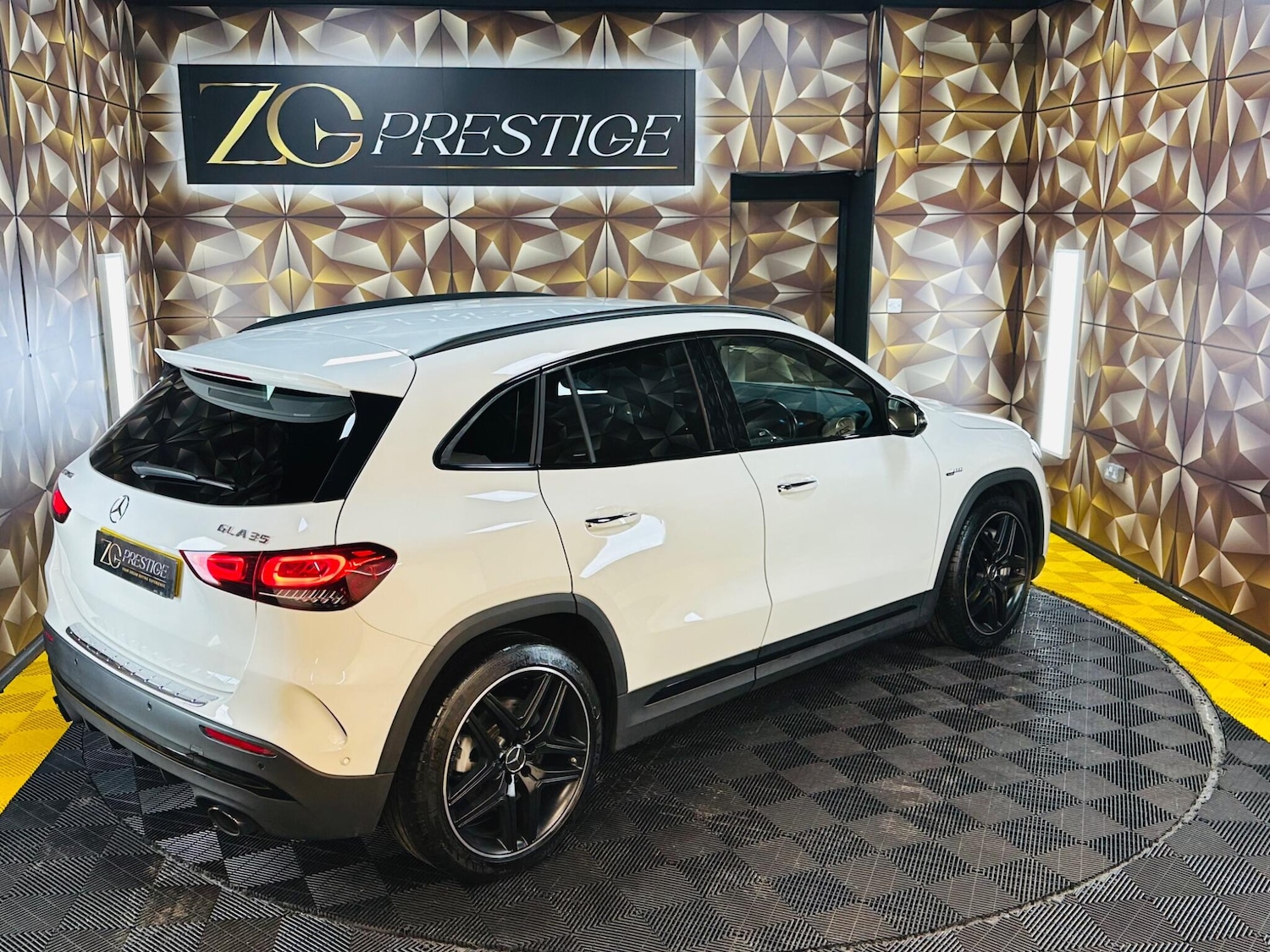 Used Mercedes-Benz GLA 2021 for sale - 77130742: Photo 7