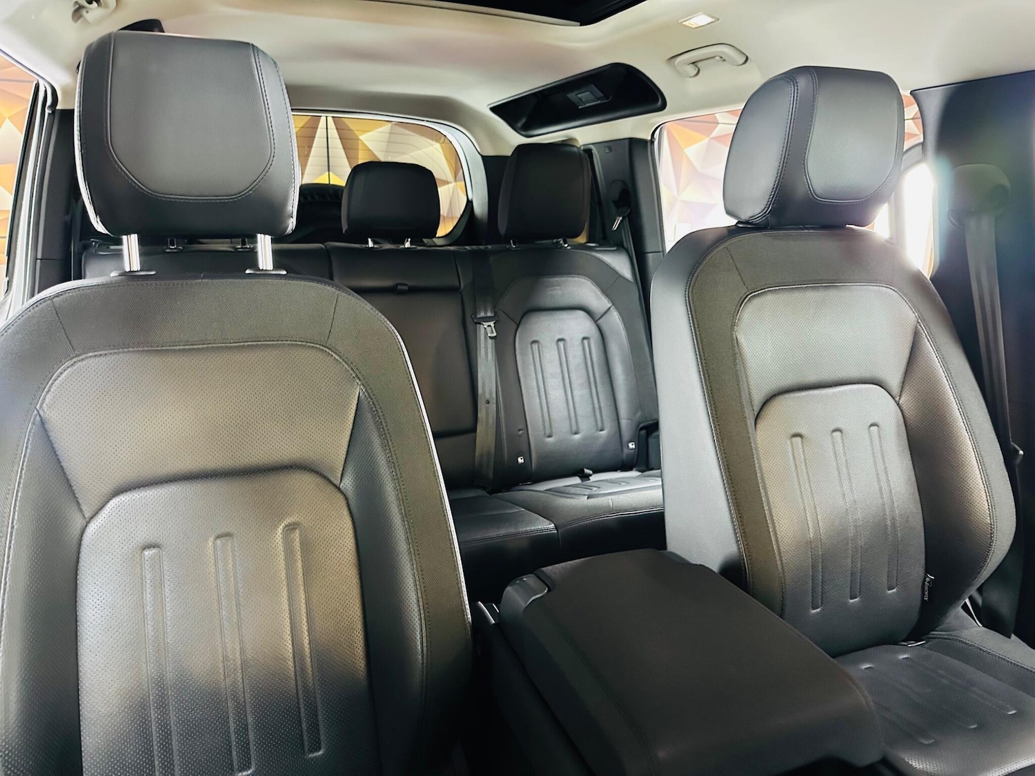 Used Land Rover Defender 110 for sale - 77523785: Photo 34