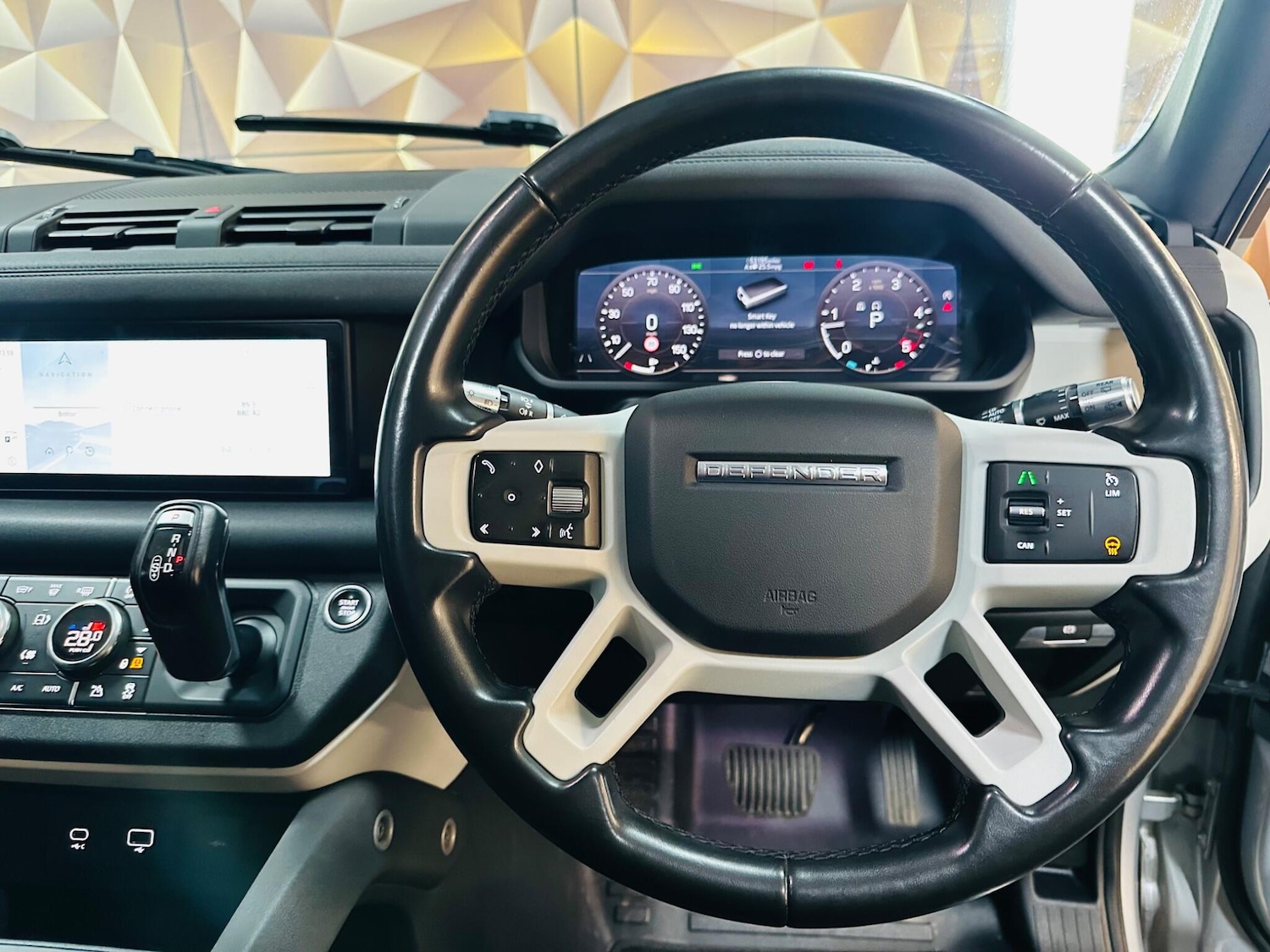 Used Land Rover Defender 110 for sale - 77523785: Photo 53