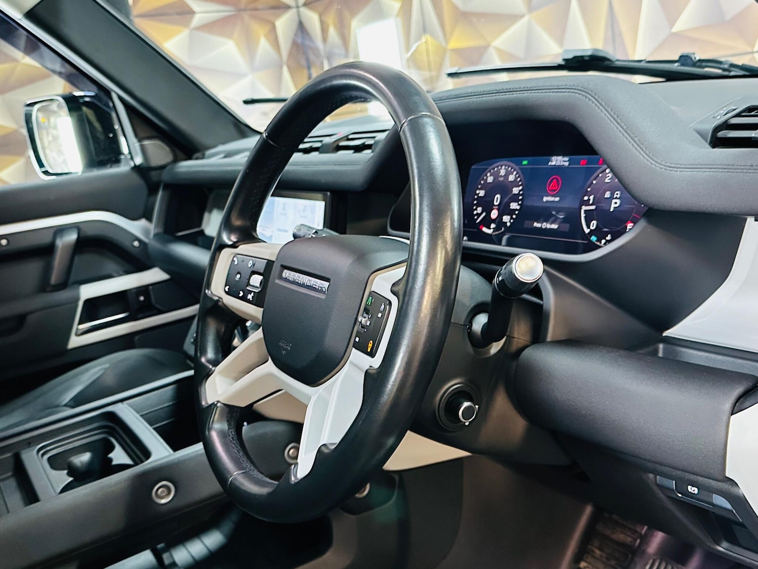 Used Land Rover Defender 110 for sale - 77523785: Photo 70