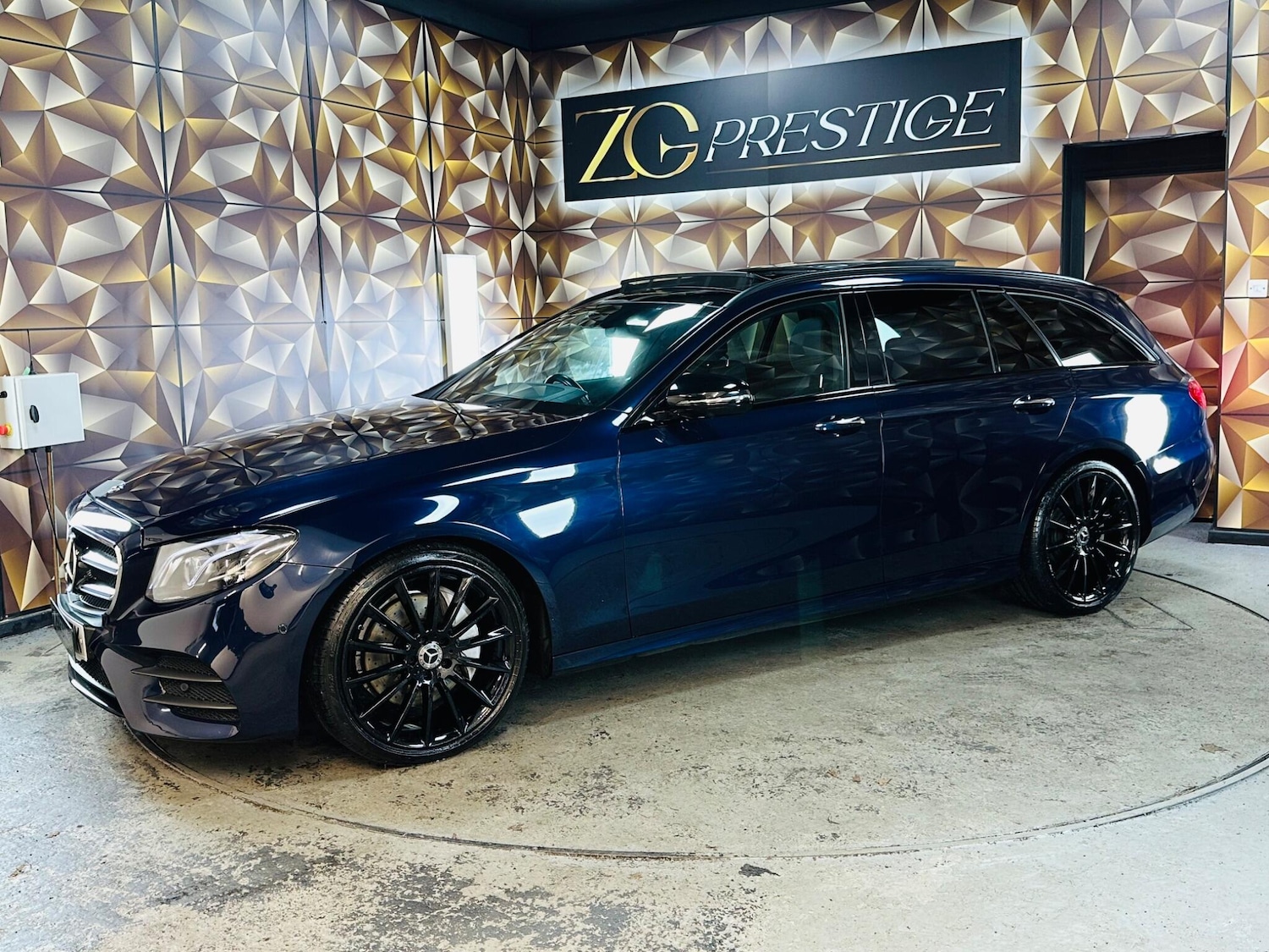 Used Mercedes-Benz E Class 2020 for sale - 76771652: Photo 23