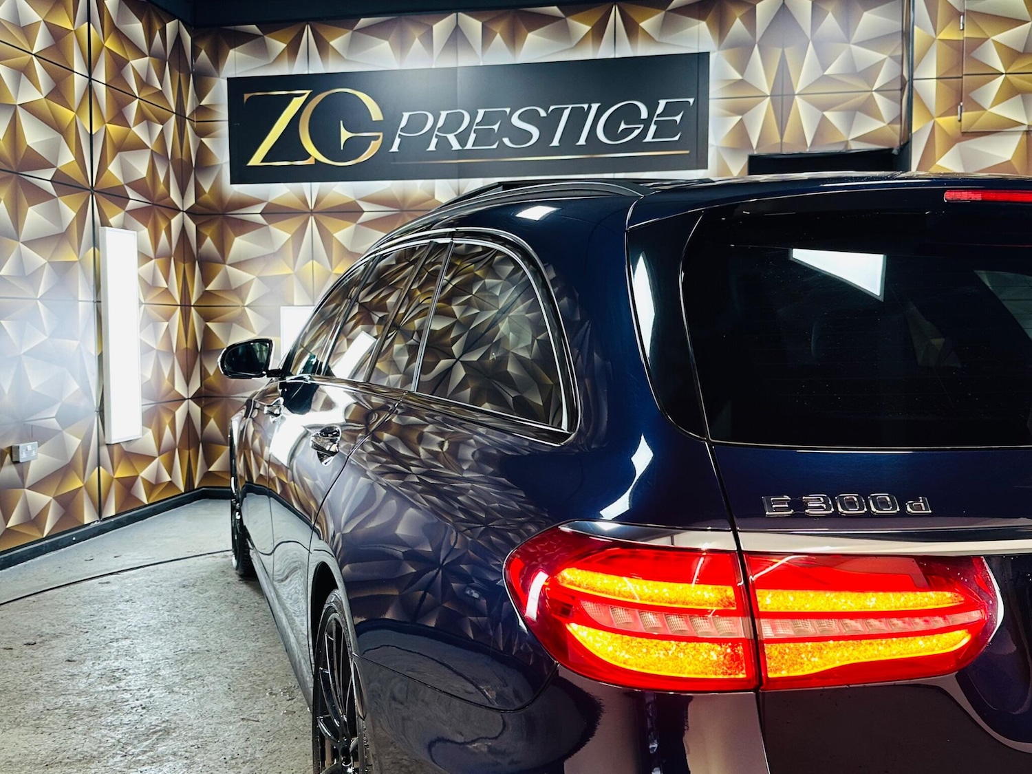 Used Mercedes-Benz E Class 2020 for sale - 76771652: Photo 43