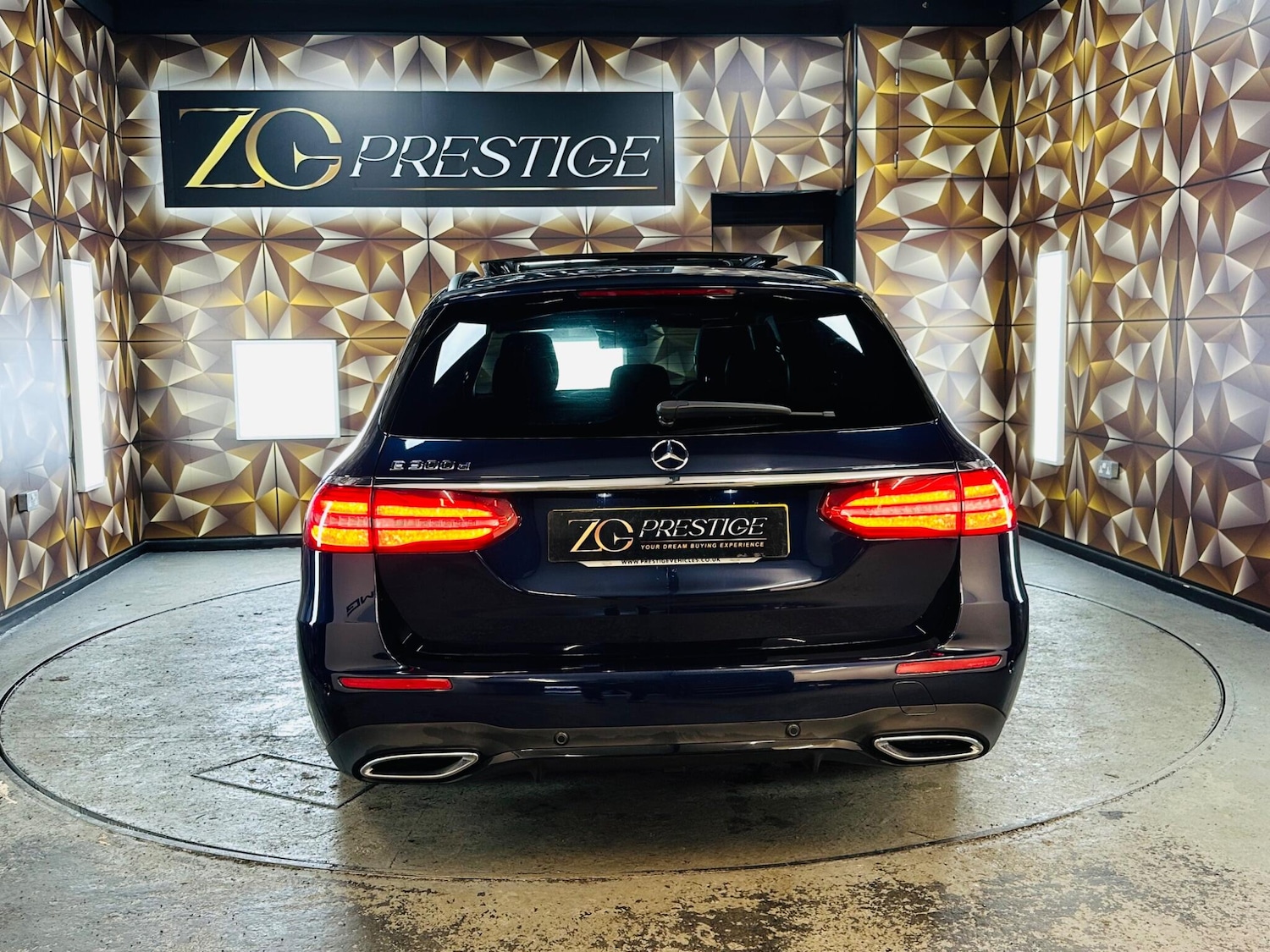 Used Mercedes-Benz E Class 2020 for sale - 76771652: Photo 5