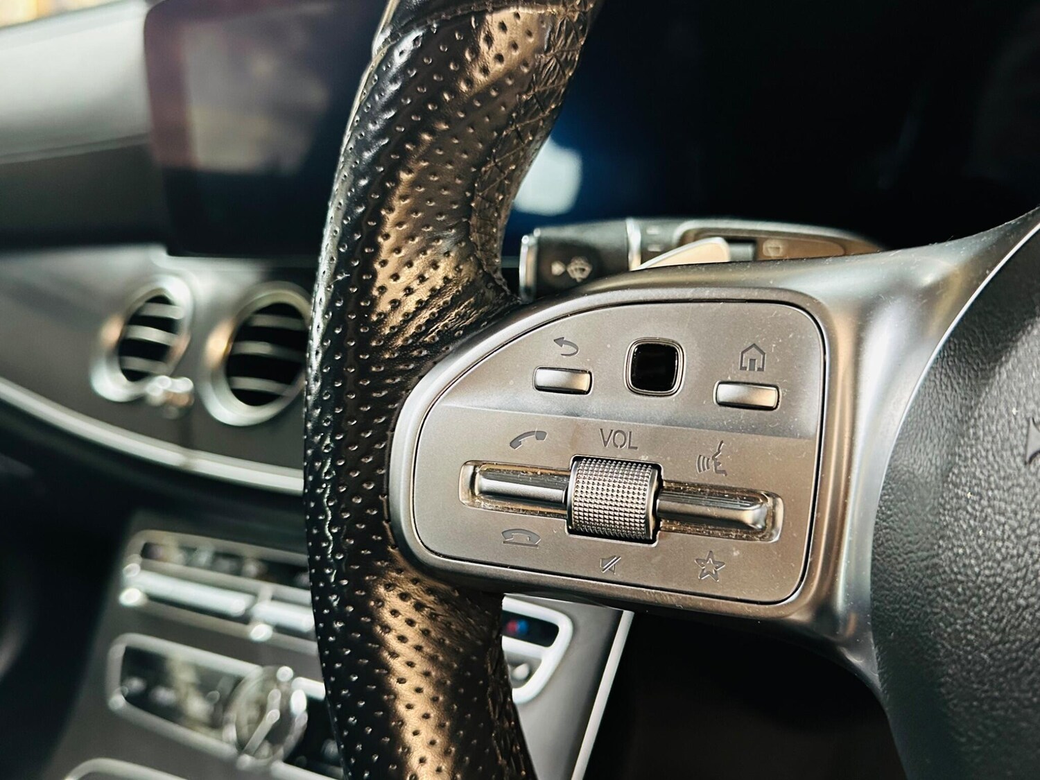 Used Mercedes-Benz E Class 2020 for sale - 76771652: Photo 50