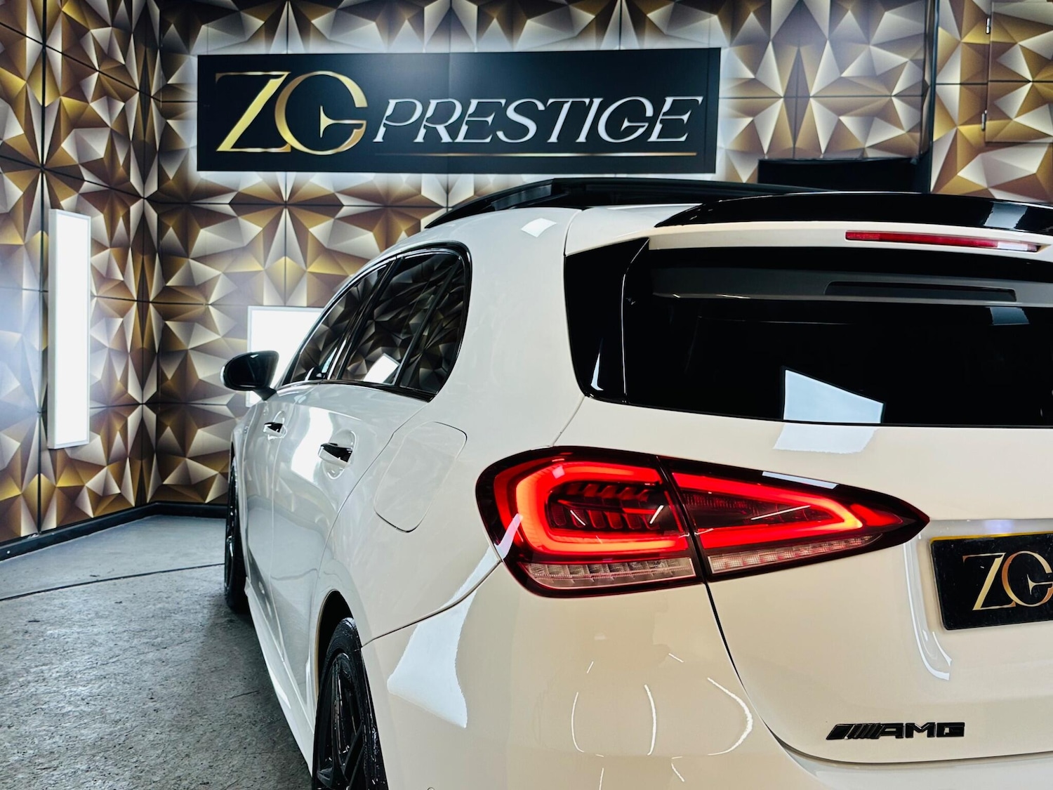 Used Mercedes-Benz A-Class 2019 for sale - 76538599: Photo 31