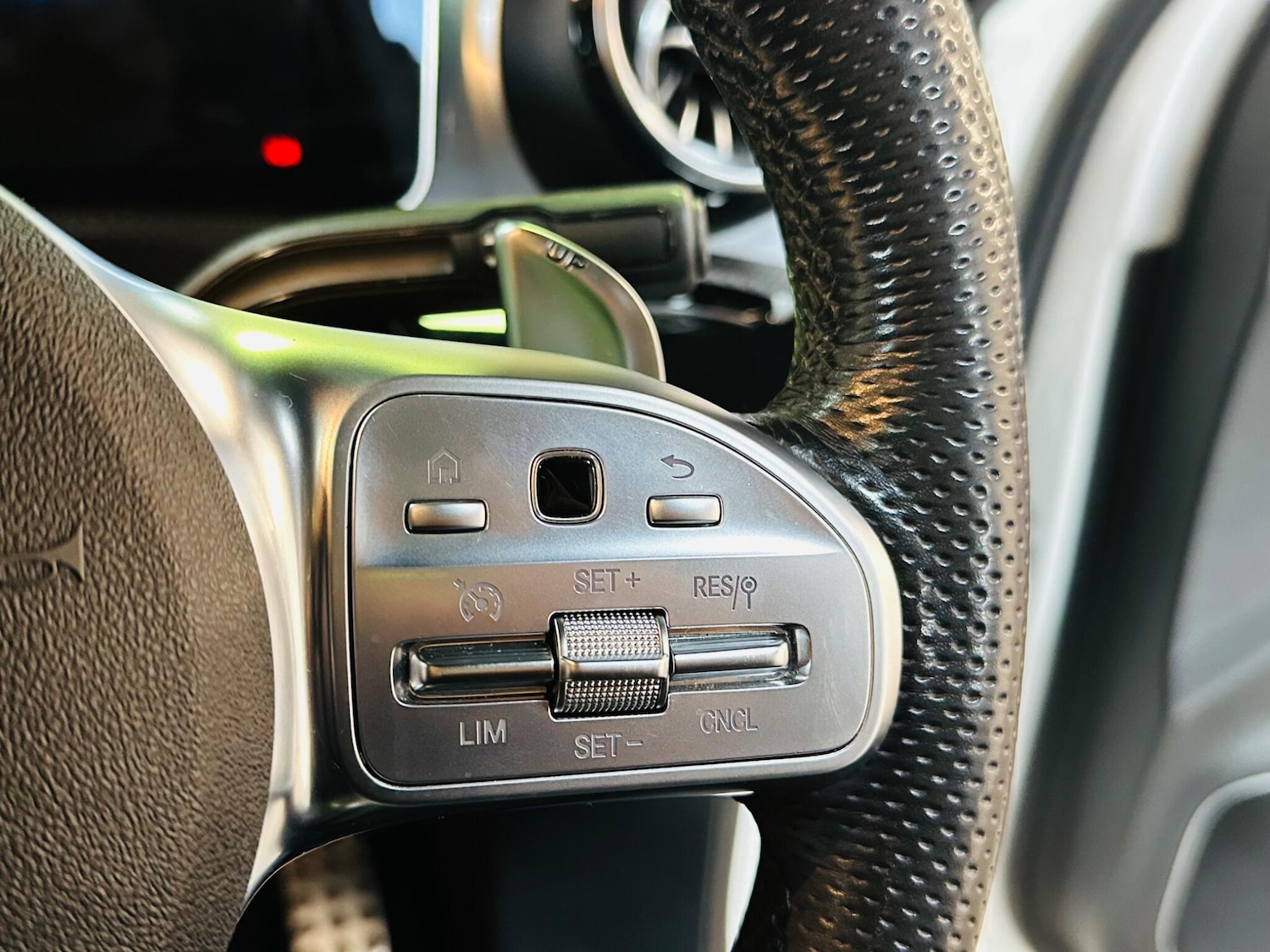 Used Mercedes-Benz A-Class 2019 for sale - 76538599: Photo 54