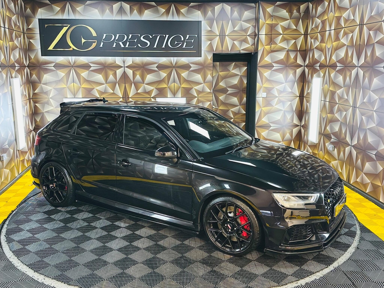 Used Audi RS3 2017 for sale - 77412016: Photo 21