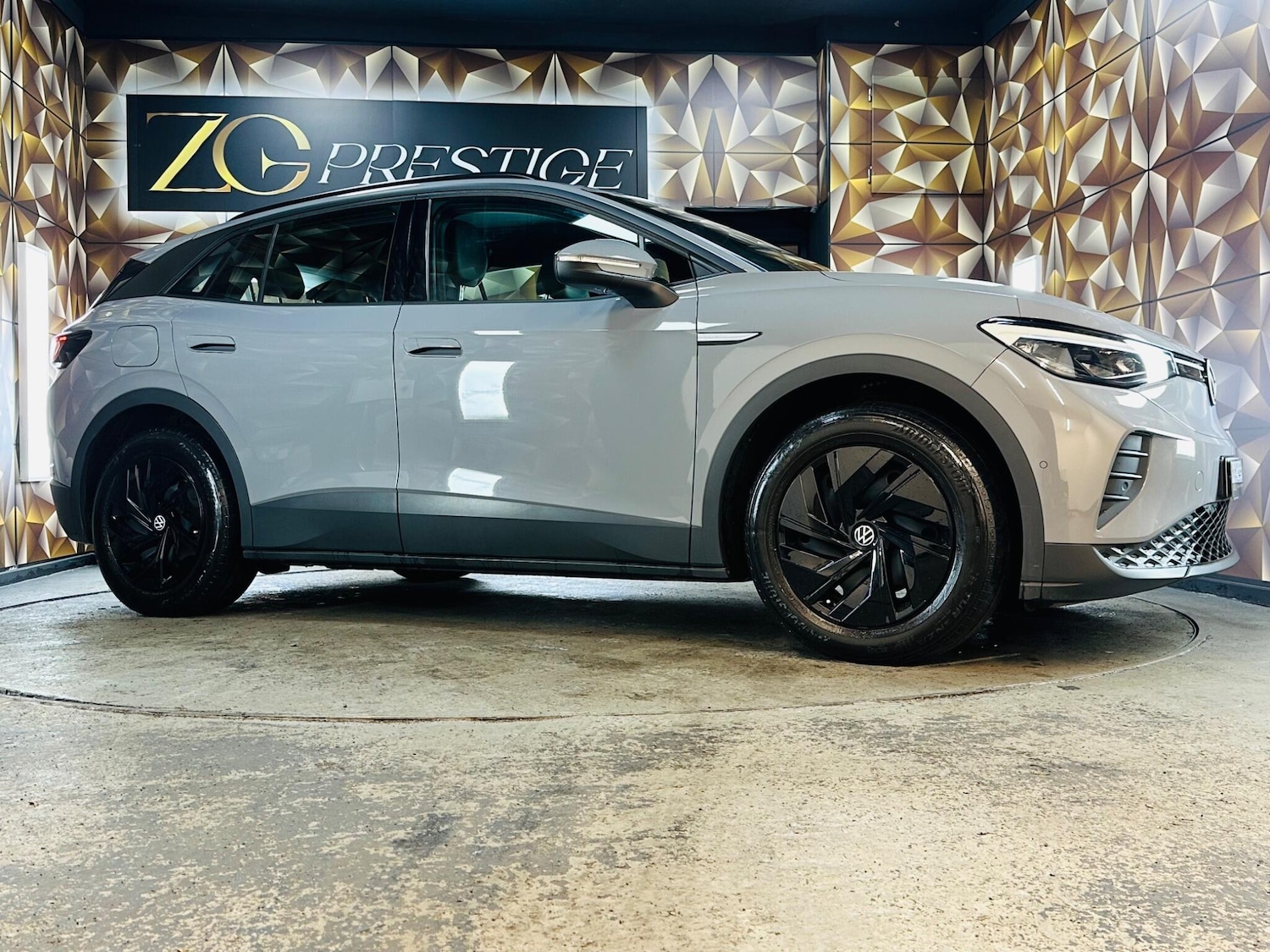 Used Volkswagen ID.4 2022 for sale - 76389192: Photo 17