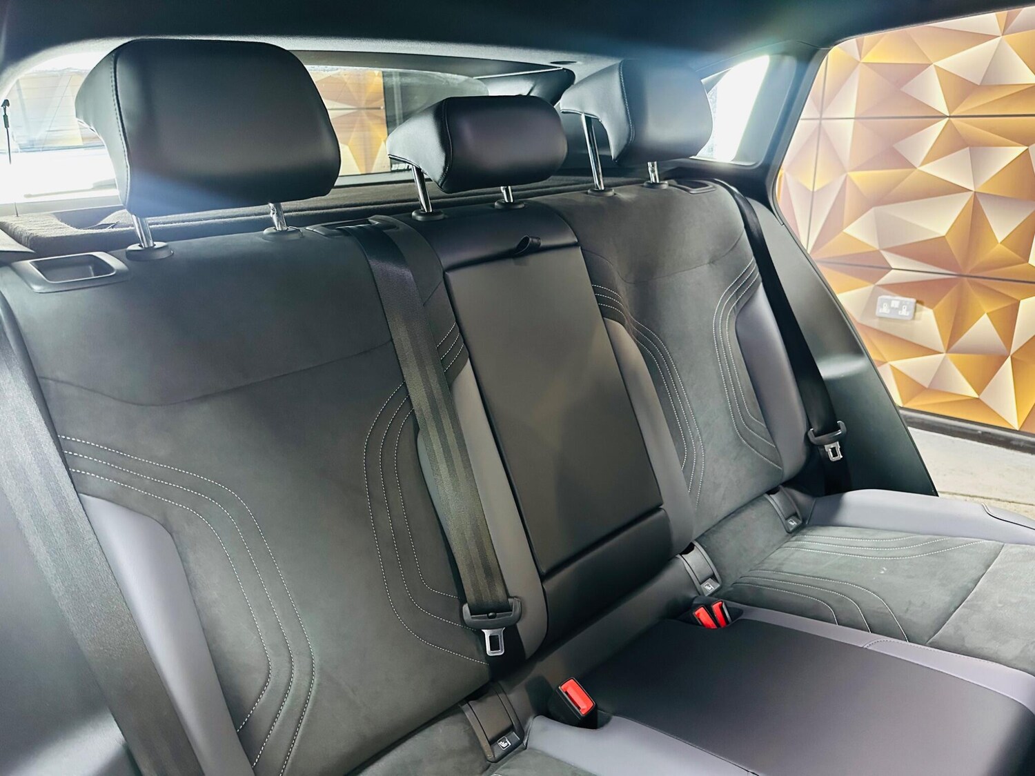 Used Volkswagen ID.4 2022 for sale - 76389192: Photo 26