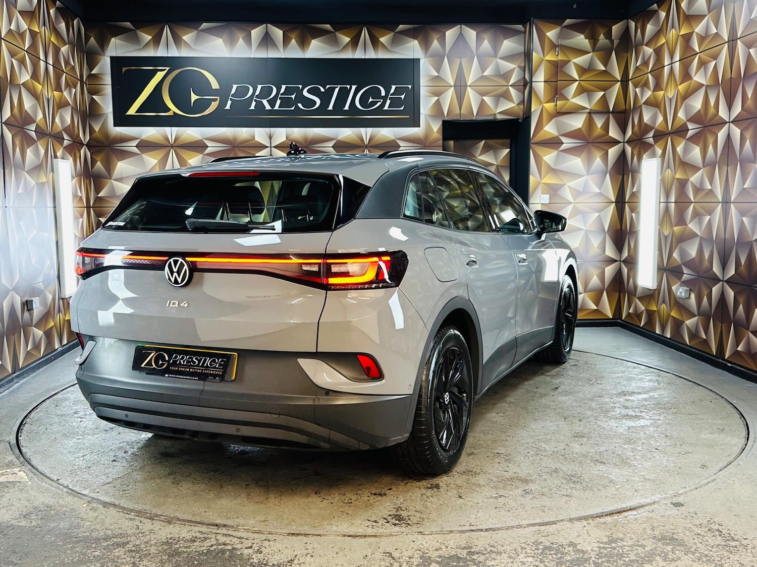 Used Volkswagen ID.4 2022 for sale - 76389192: Photo 30