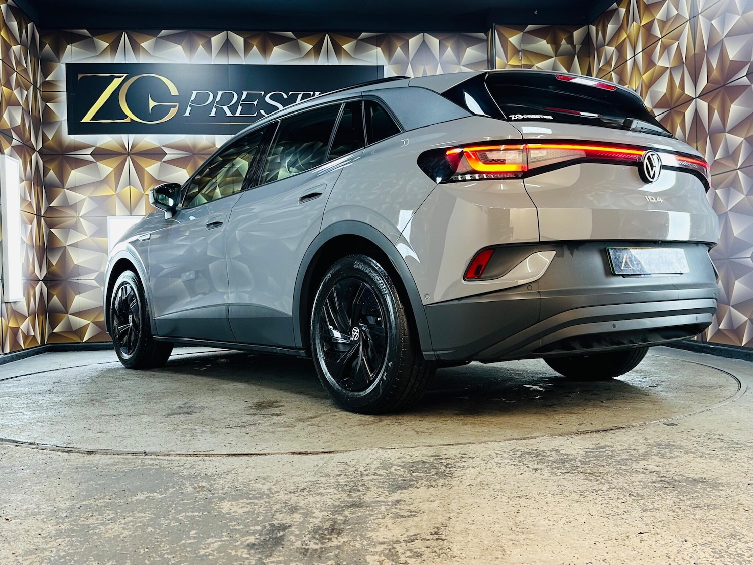 Used Volkswagen ID.4 2022 for sale - 76389192: Photo 36