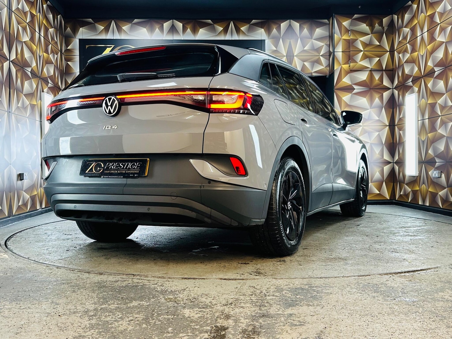 Used Volkswagen ID.4 2022 for sale - 76389192: Photo 38