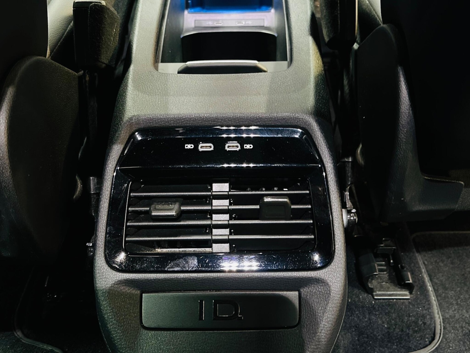 Used Volkswagen ID.4 2022 for sale - 76389192: Photo 56