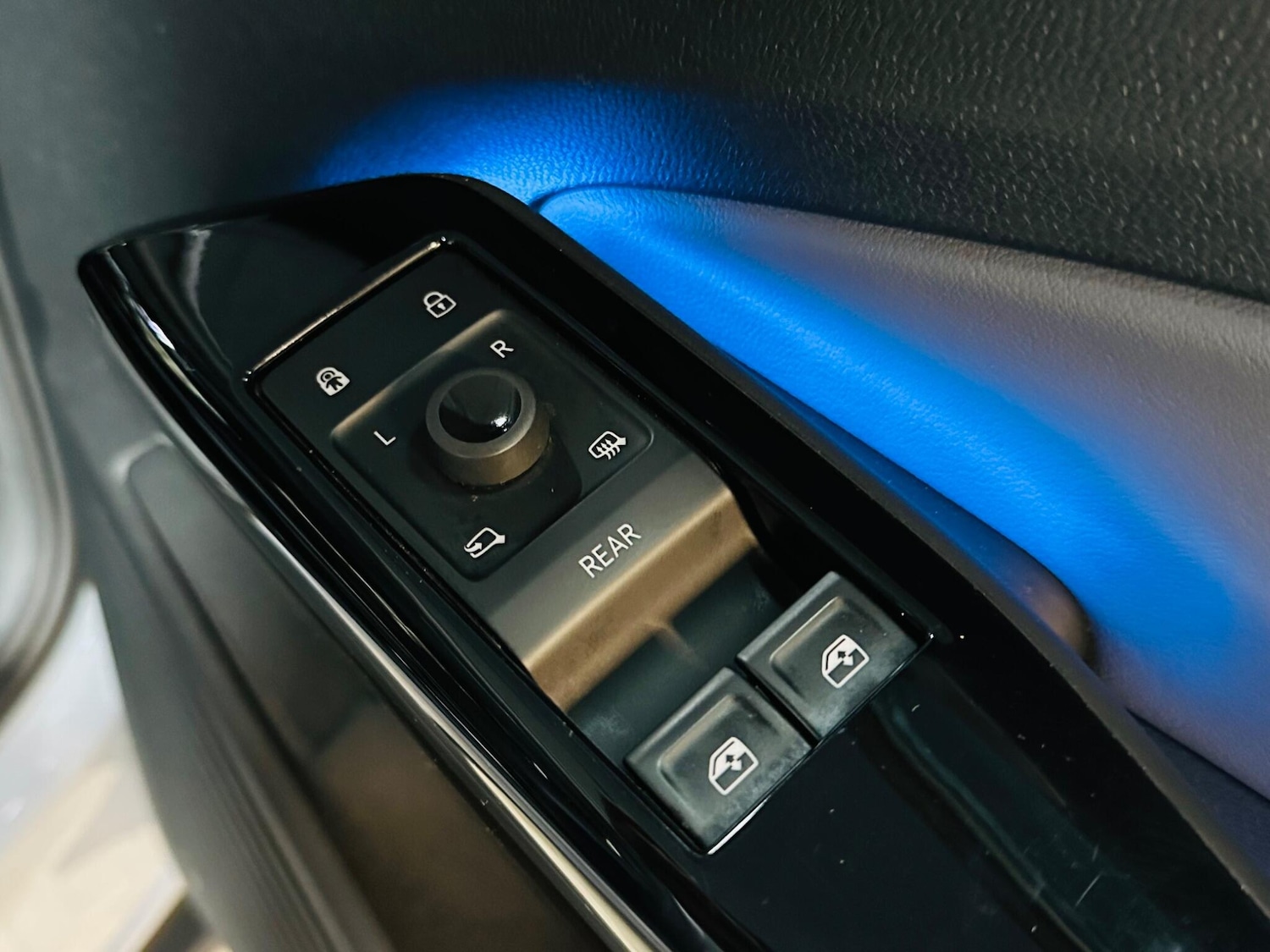 Used Volkswagen ID.4 2022 for sale - 76389192: Photo 58