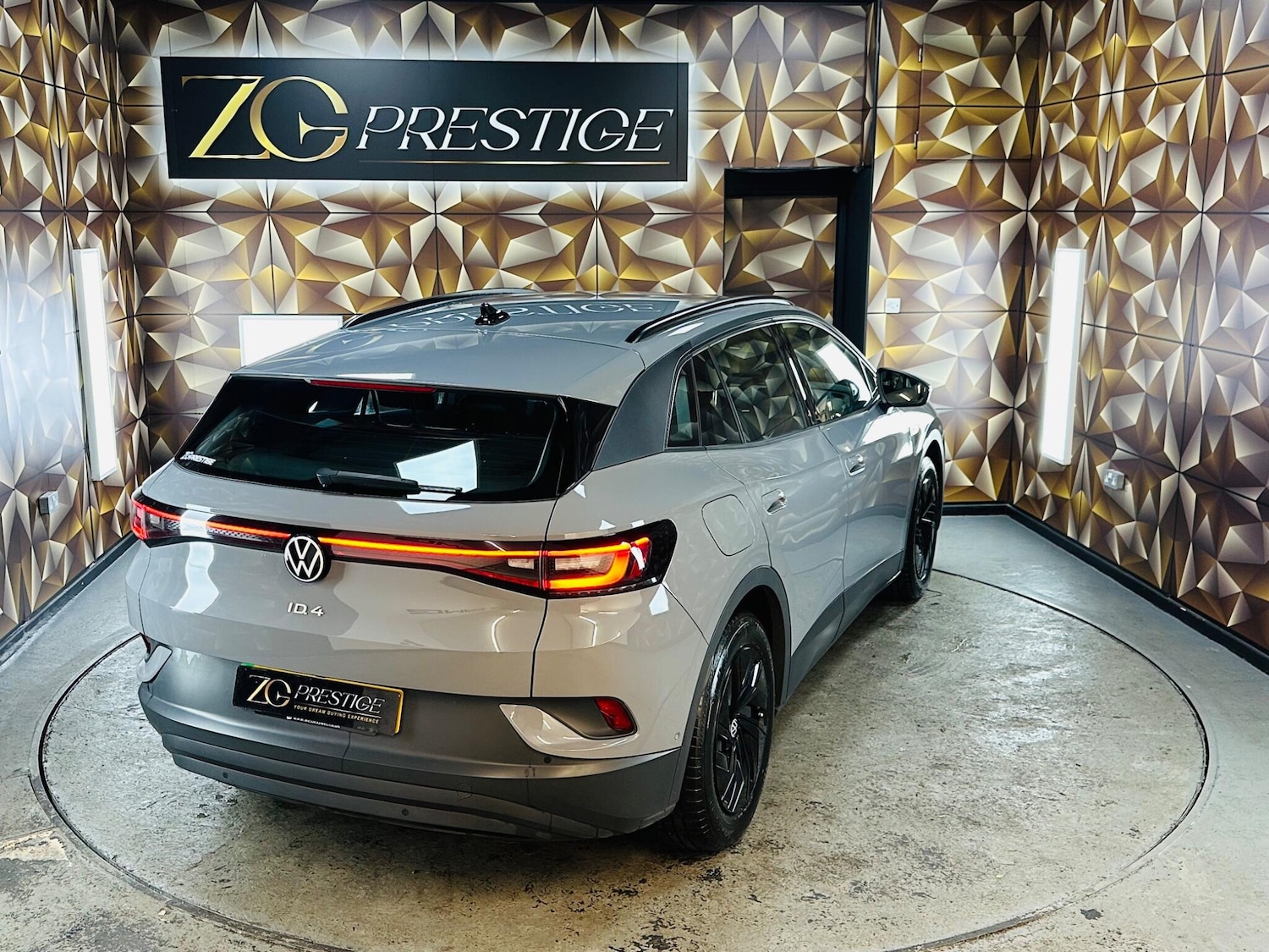 Used Volkswagen ID.4 2022 for sale - 76389192: Photo 7